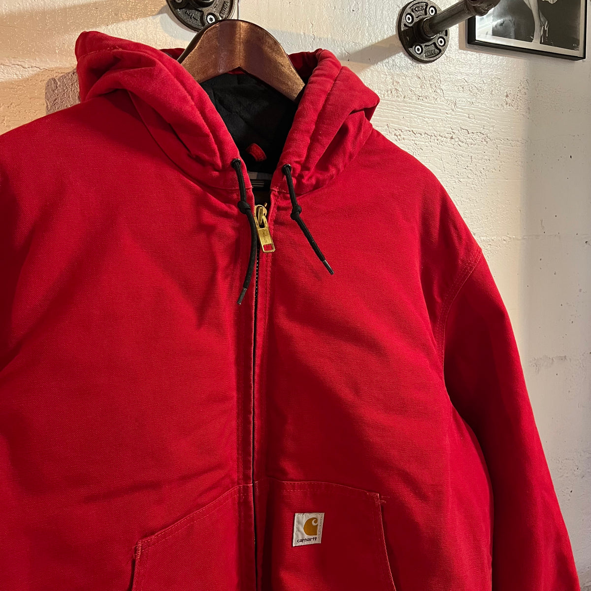 Vintage 2000's Carhartt J140 Red Duck Canvas Quilt Lined Hooded Active Jacket - Size Large - 100% Cotton