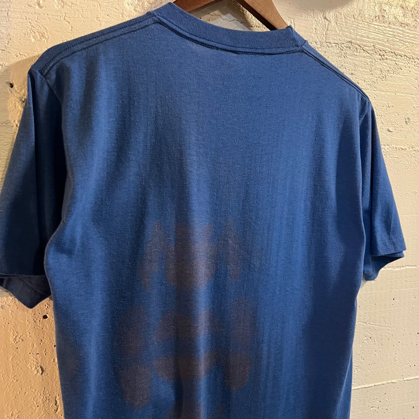 Vintage 1983 Distressed UNR Taz Baseball Single Stitch T-Shirt - Size Large - Made In USA - Blue/Multi