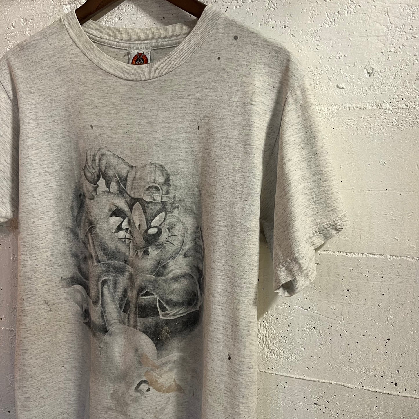 Vintage 1997 Distressed Looney Tunes ‘Taz Playing Pool’ Graphic T-Shirt - Size Youth XL - Heather Grey/Black