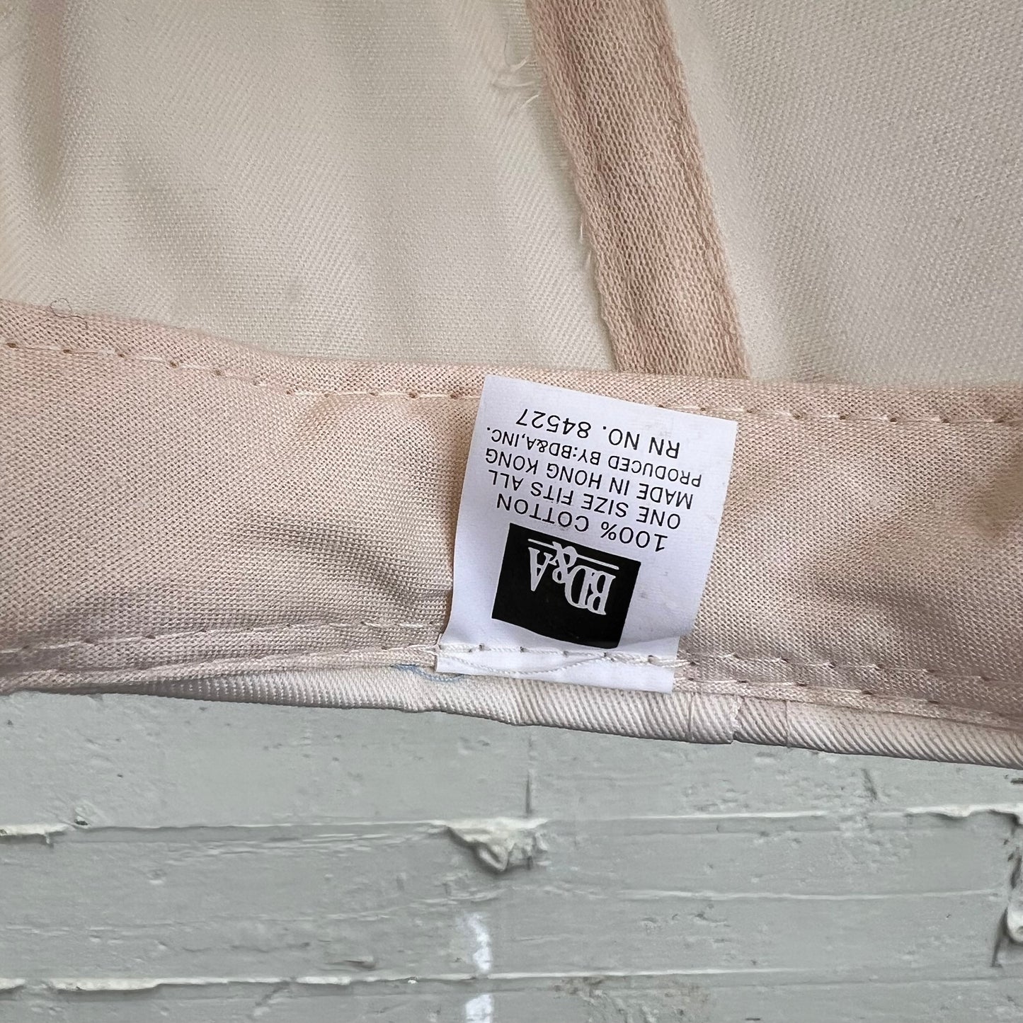 Vintage 90's Budweiser 'King of The Rockies' Embroidered 2-Tone Snapback Hat - O/S - Black/Cream