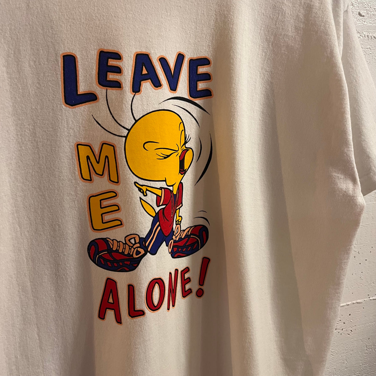 Vintage 90’s Tweety Bird ‘Leave Me Alone!’ Graphic T-Shirt - Size XL - White/Multi