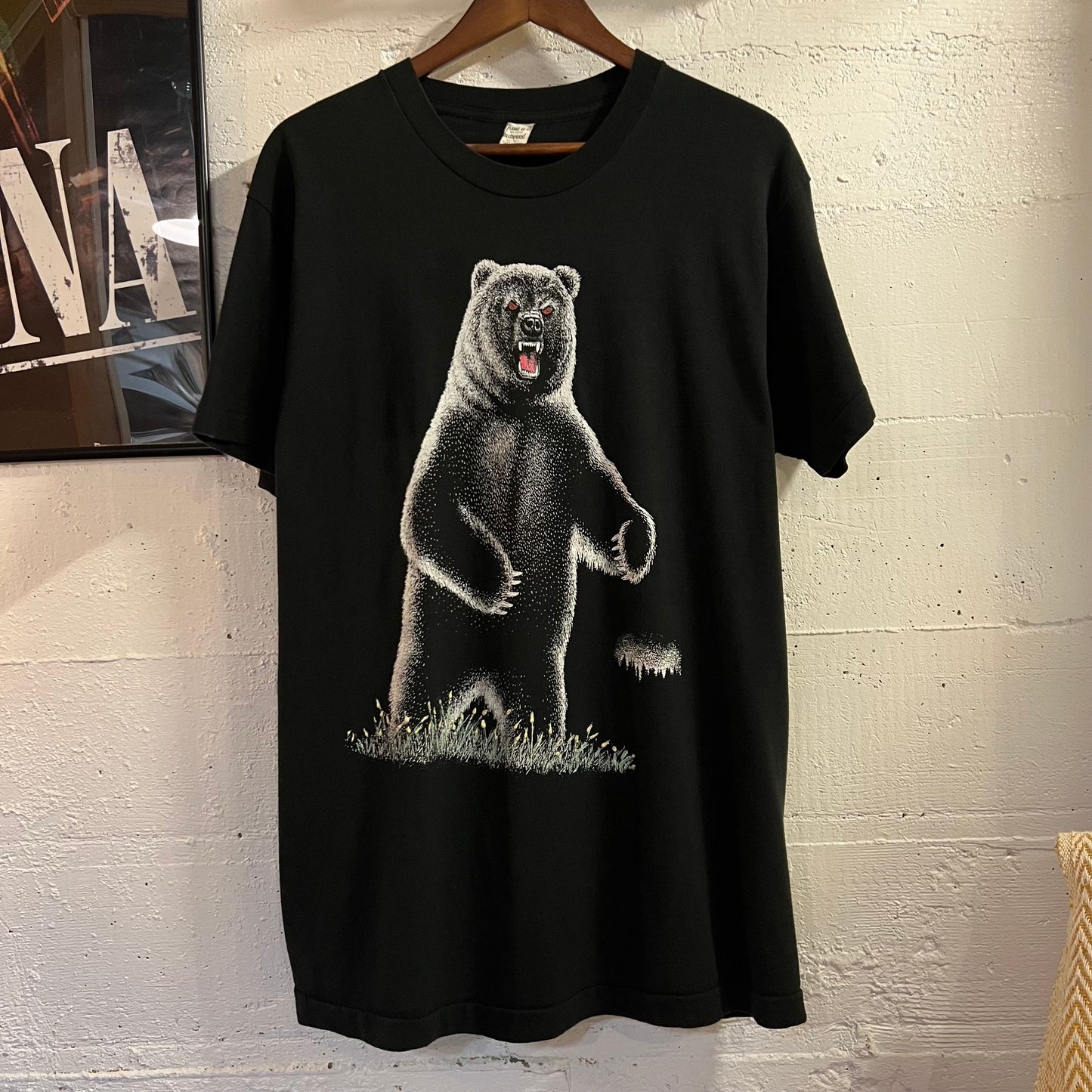 Vintage 80’s Wildlife Angry Bear Graphic Single Stitch T-Shirt - Size XL - Made In USA - Black/White/Multi