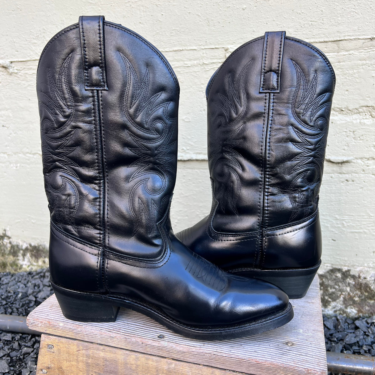 Laredo Paris Leather Western Cowboy Boots 4240 - Size 9D - Black