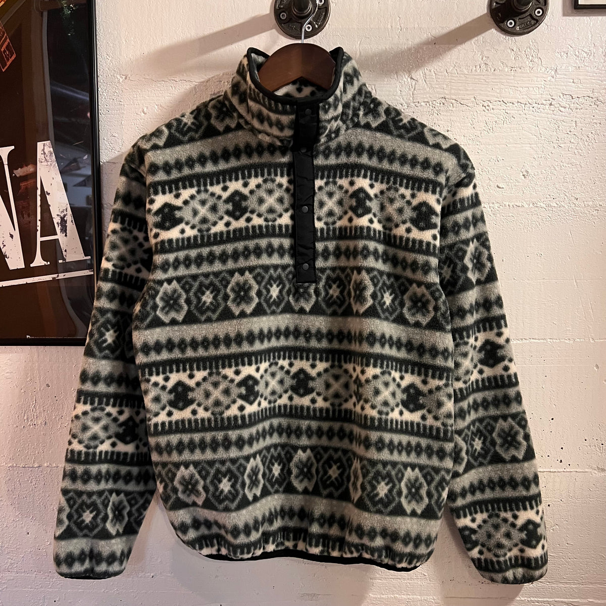 Vintage 90’s Dead-Stock L.L.Bean 1/4 Snap Pullover Fair Isle Fleece Jacket - Size Women’s Small - Made In USA - Black/Grey/Off White