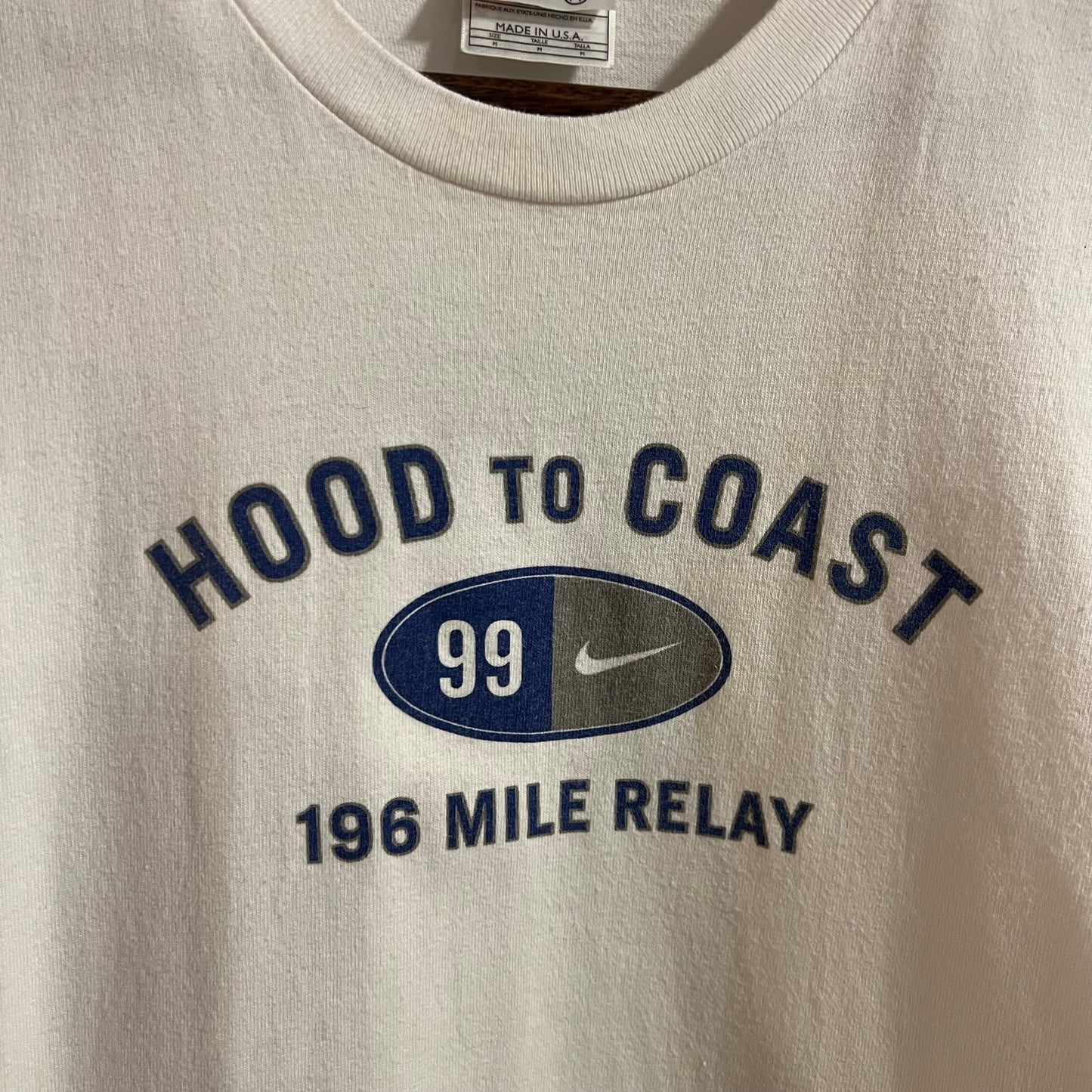Vintage 1999 Nike Hood To Coast 196 Mile Relay Marathon T-Shirt - Size Medium - Made In USA - White/Blue/Grey
