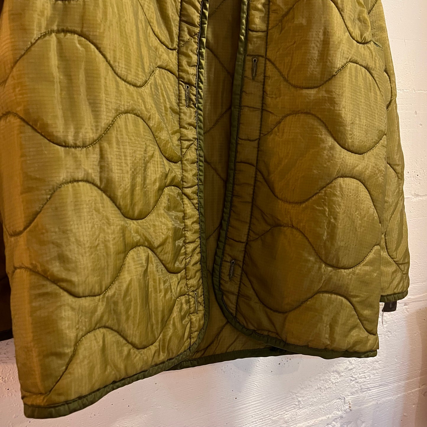 Vintage 80's U.S. Military Issue Cold Weather M-65 Coat Liner - Size XS - Made In USA - Olive Drab