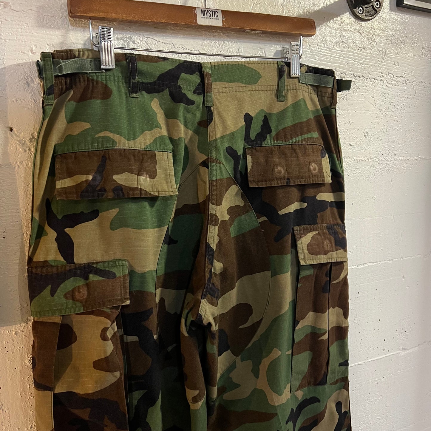 Vintage 2003 U.S. Military Issue Woodland Camouflage Hot Weather Combat Trousers - Size Medium (30"-35") - Made In USA