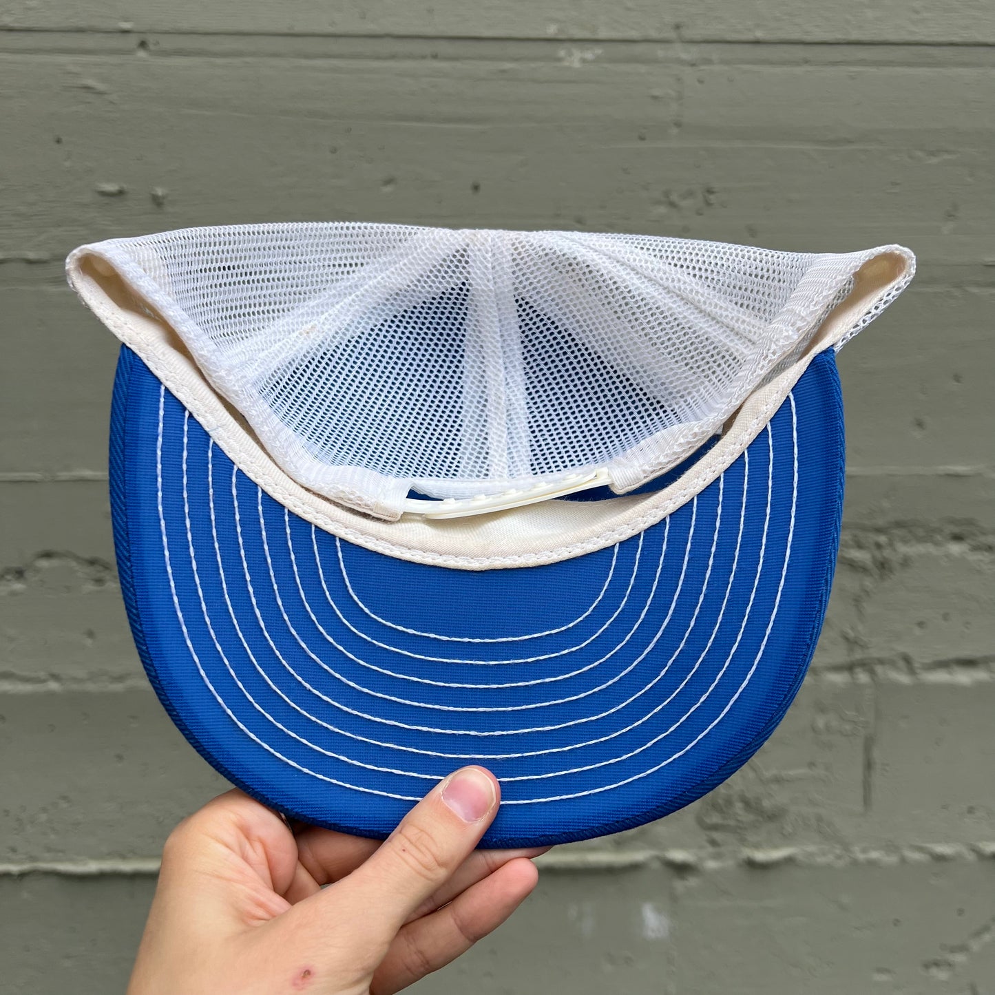 Vintage 70's/80's Prentice Omark Louisville Mfg. Co Mesh Back Trucker Hat - O/S - Made In USA - Blue/White