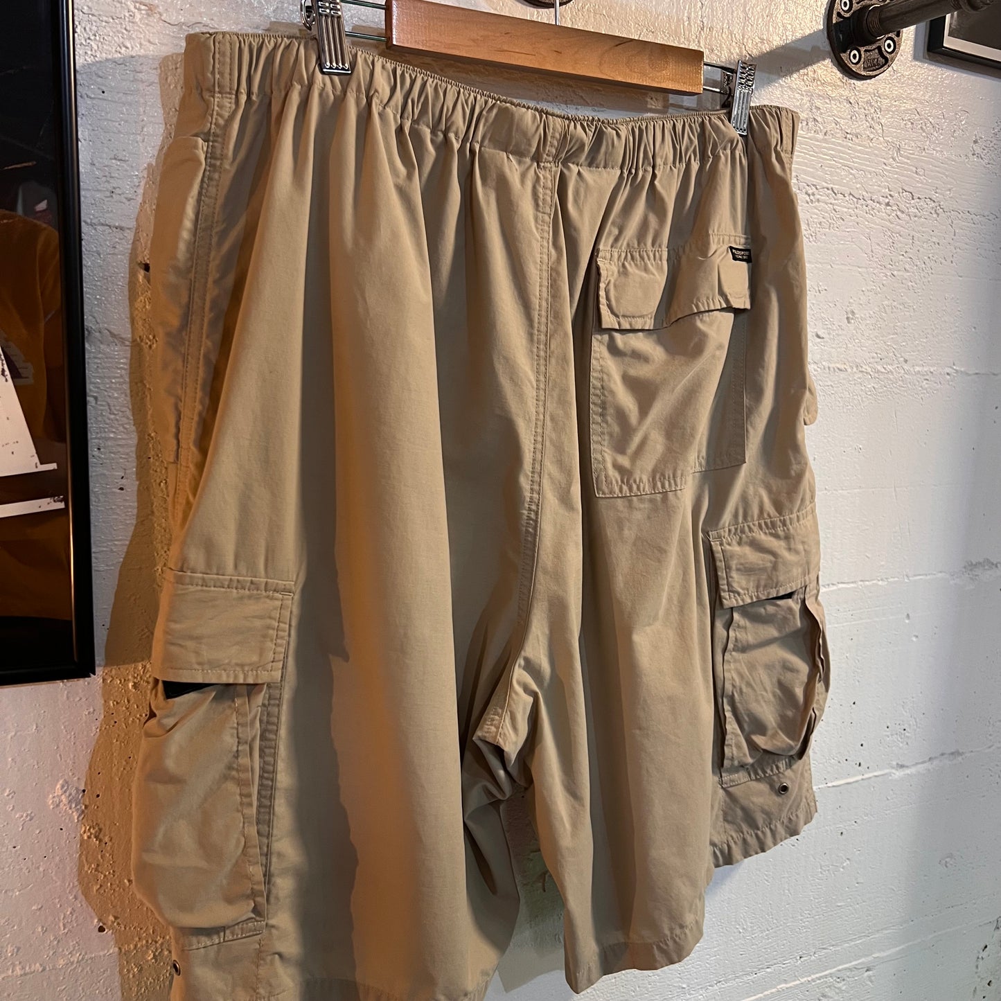 Vintage Polo Sport Nylon Cargo Shorts W/Extendable Waist Belt - Size Large - Khaki Color