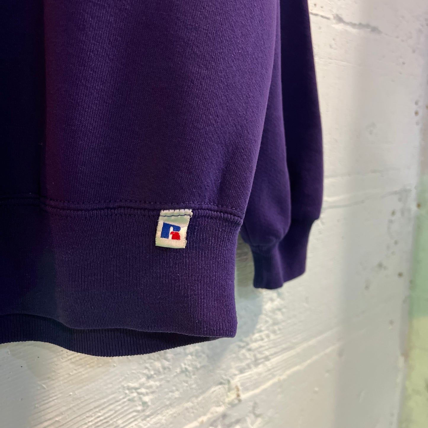 Vintage 1995 Russell Minnesota Vikings NFLP Crewneck Sweatshirt - Size XL - Made In USA - Purple/Yellow