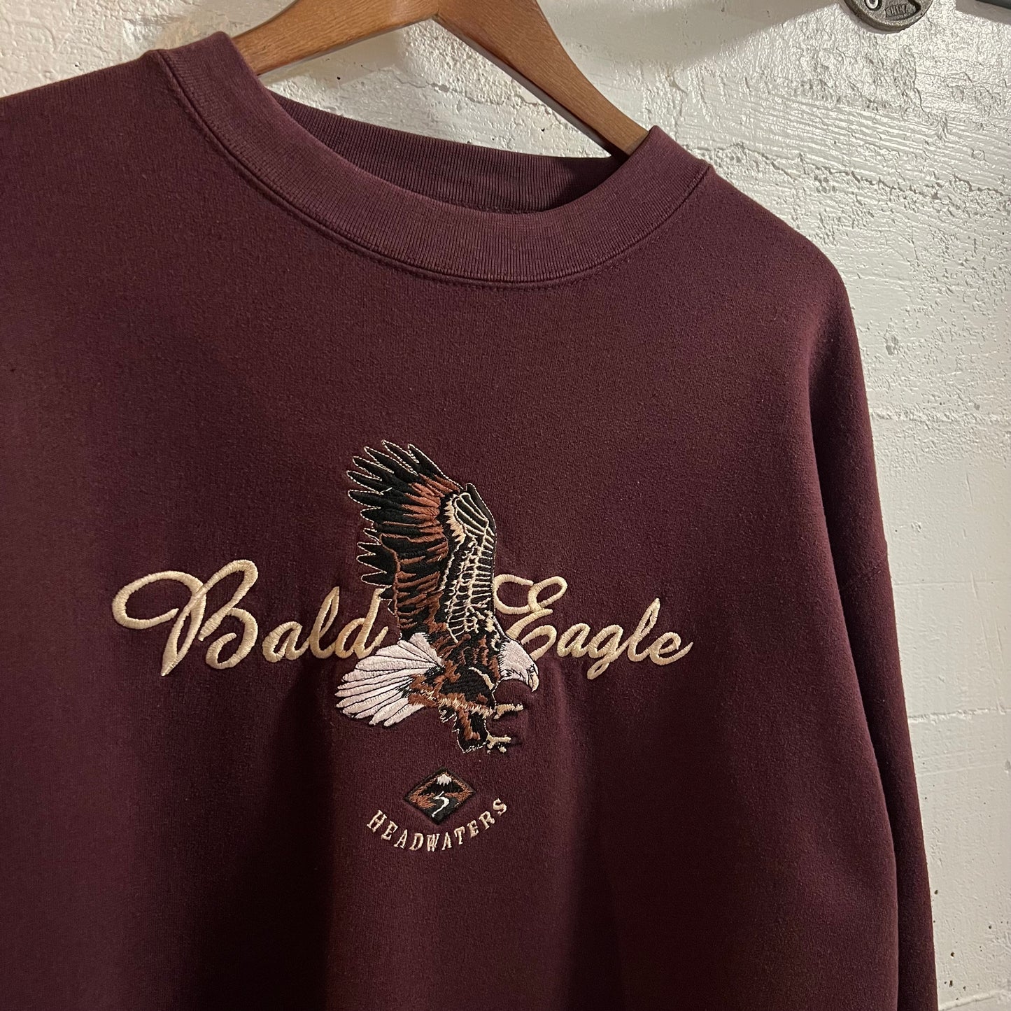 Vintage Embroidered Bald Eagle Headwaters Heavyweight Crewneck Sweatshirt - Size XL - Burgundy/Tan