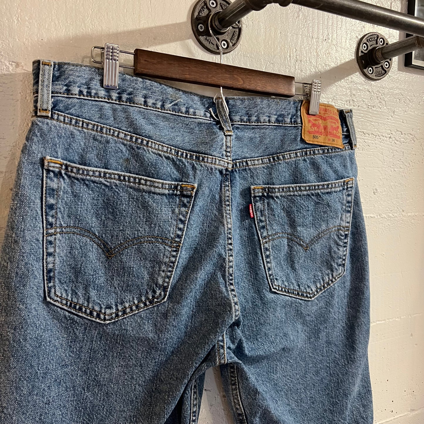 2000's Levi's 505 Medium Wash Denim Shorts - Size 36" - Medium Wash Indigo - 100% Cotton