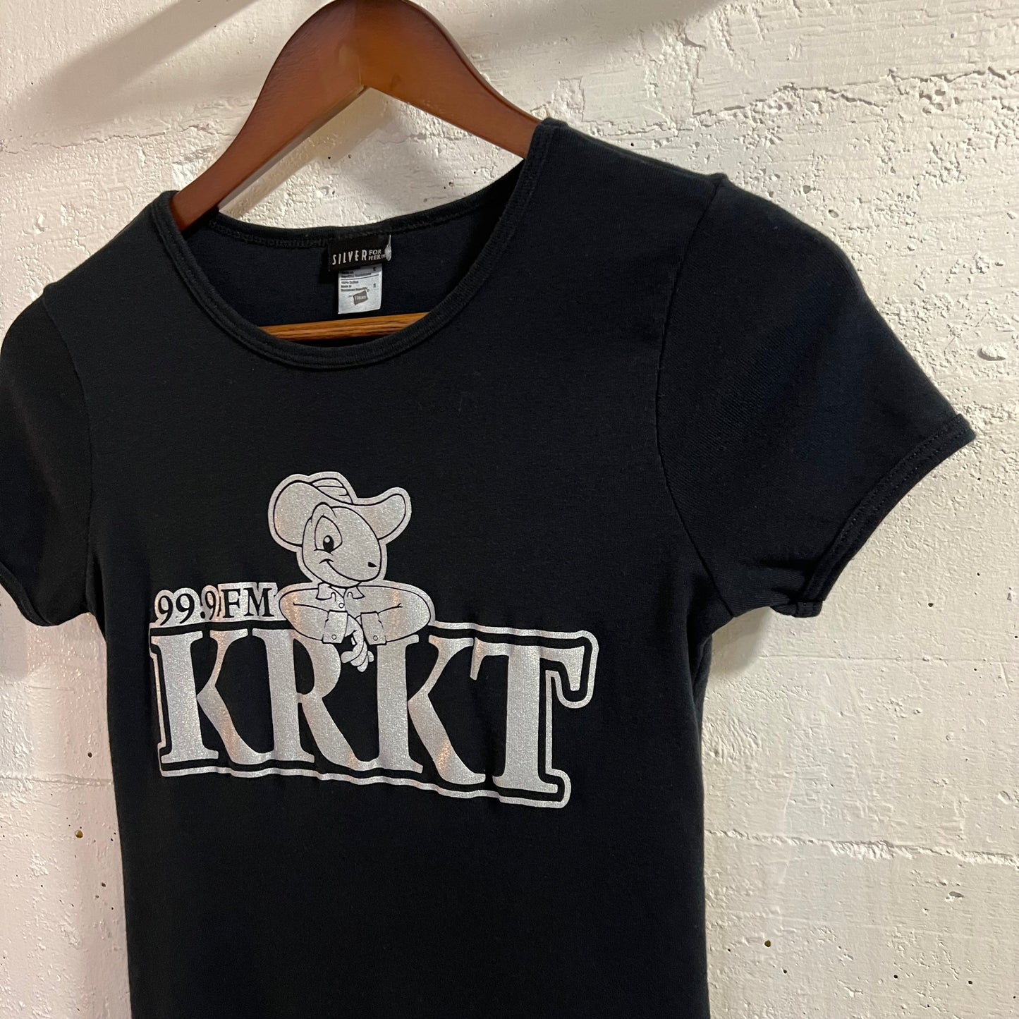 Vintage 2000’s 99.9 FM KRKT ‘Cricket Country’ Baby T-Shirt - Size Small - Black/Silver