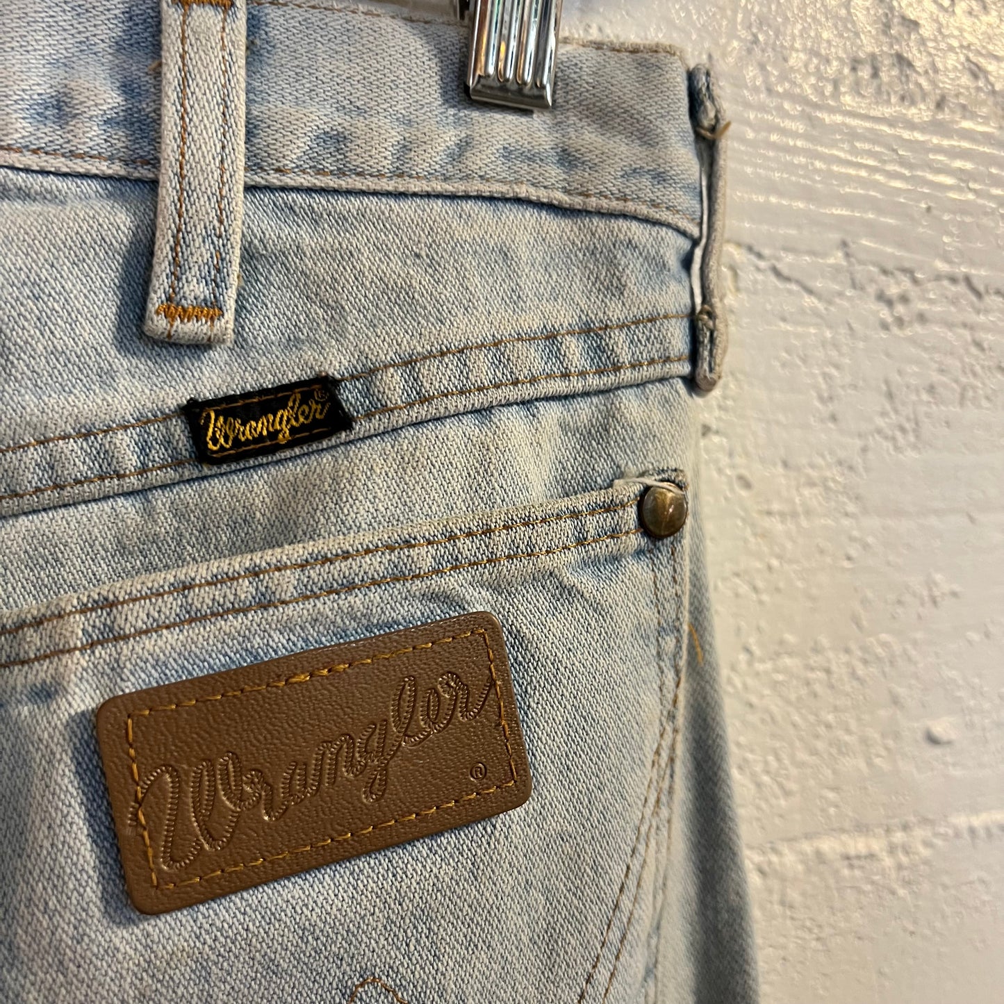 Vintage 1980's Wrangler Distressed Light Wash Denim Jeans - Size 30" x 32" - Made In USA