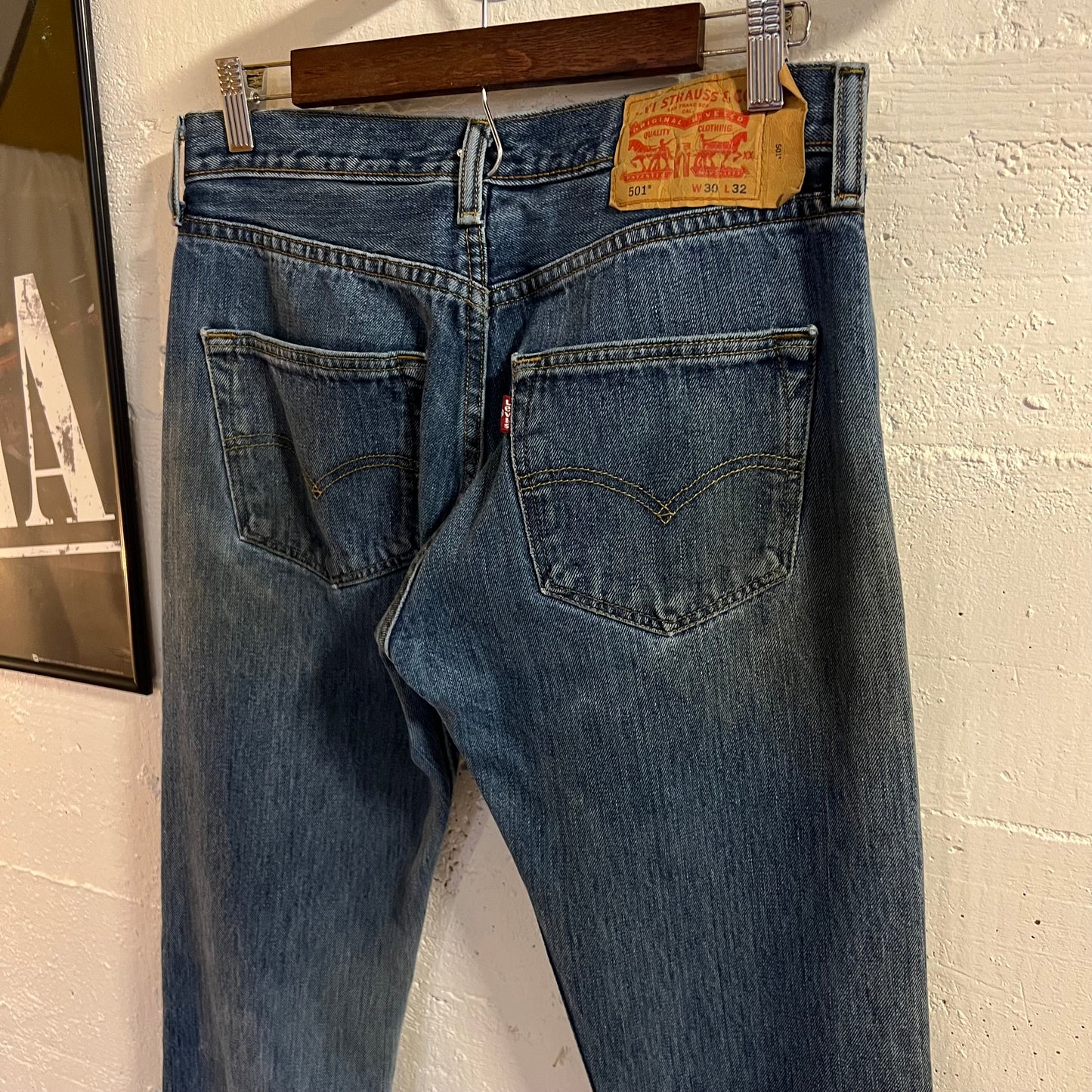 2000's Levi's 501 Button Fly Denim Jeans - Size 30/31 - Medium Dark Wash