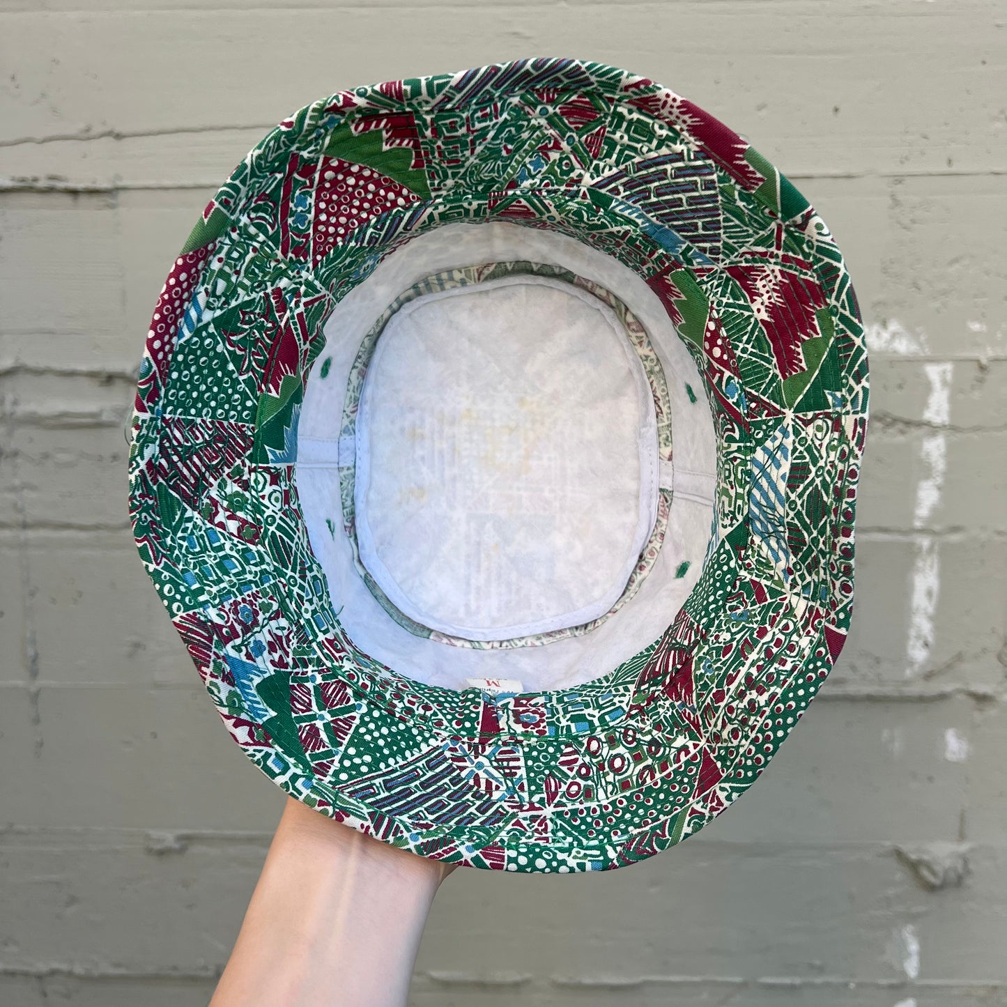 Vintage 1960's Abstract Pattern Bucket Hat - Size Medium - Green/White/Red