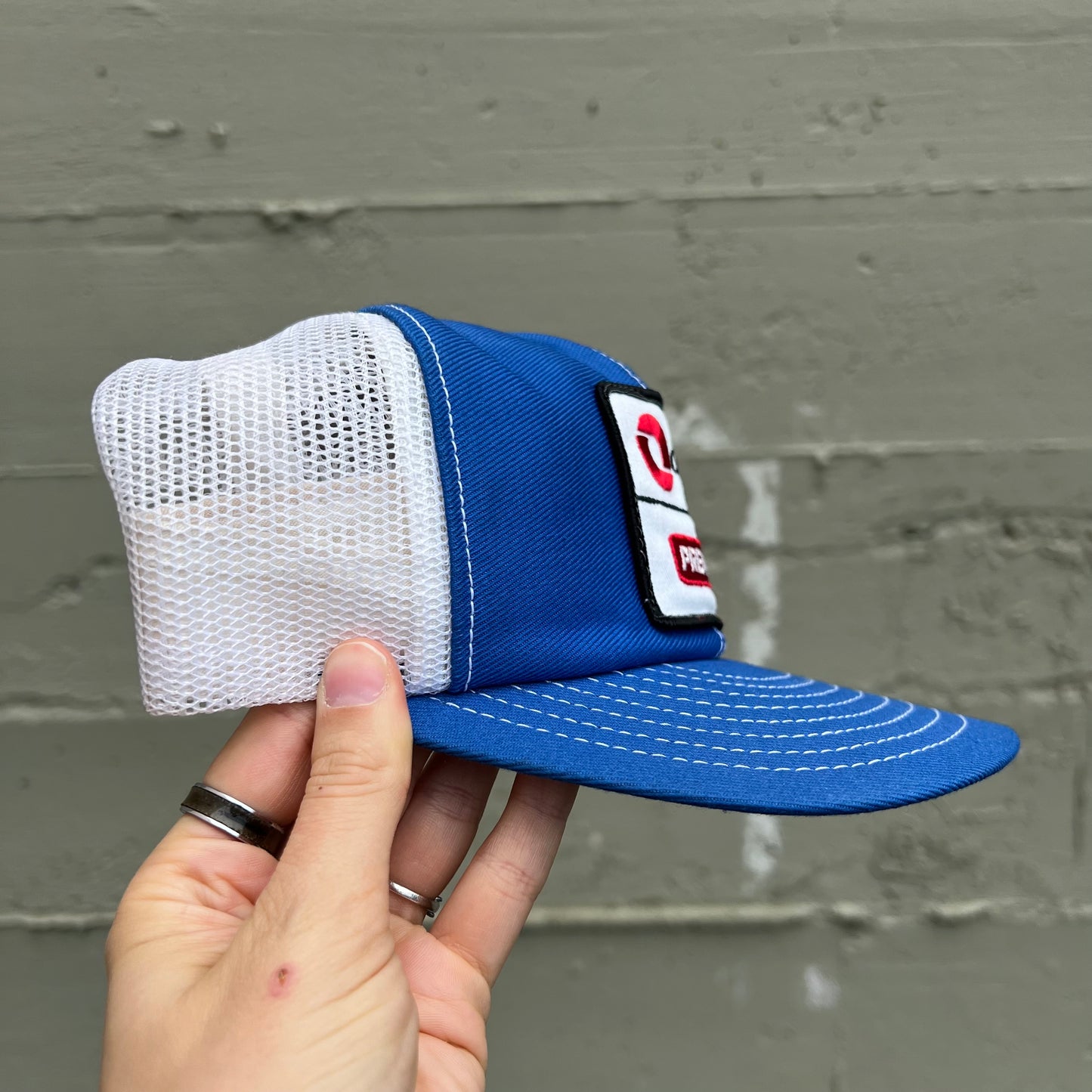 Vintage 70's/80's Prentice Omark Louisville Mfg. Co Mesh Back Trucker Hat - O/S - Made In USA - Blue/White