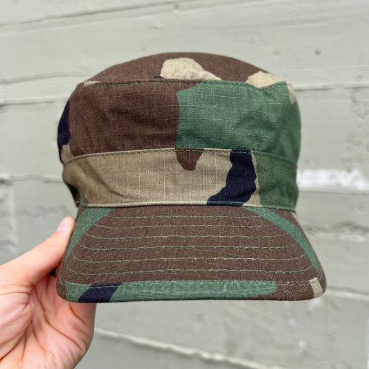 Vintage 90's U.S. Army Woodland Camo Hot Weather Cap - Size 7 - Made In USA - SP0100-97-0321