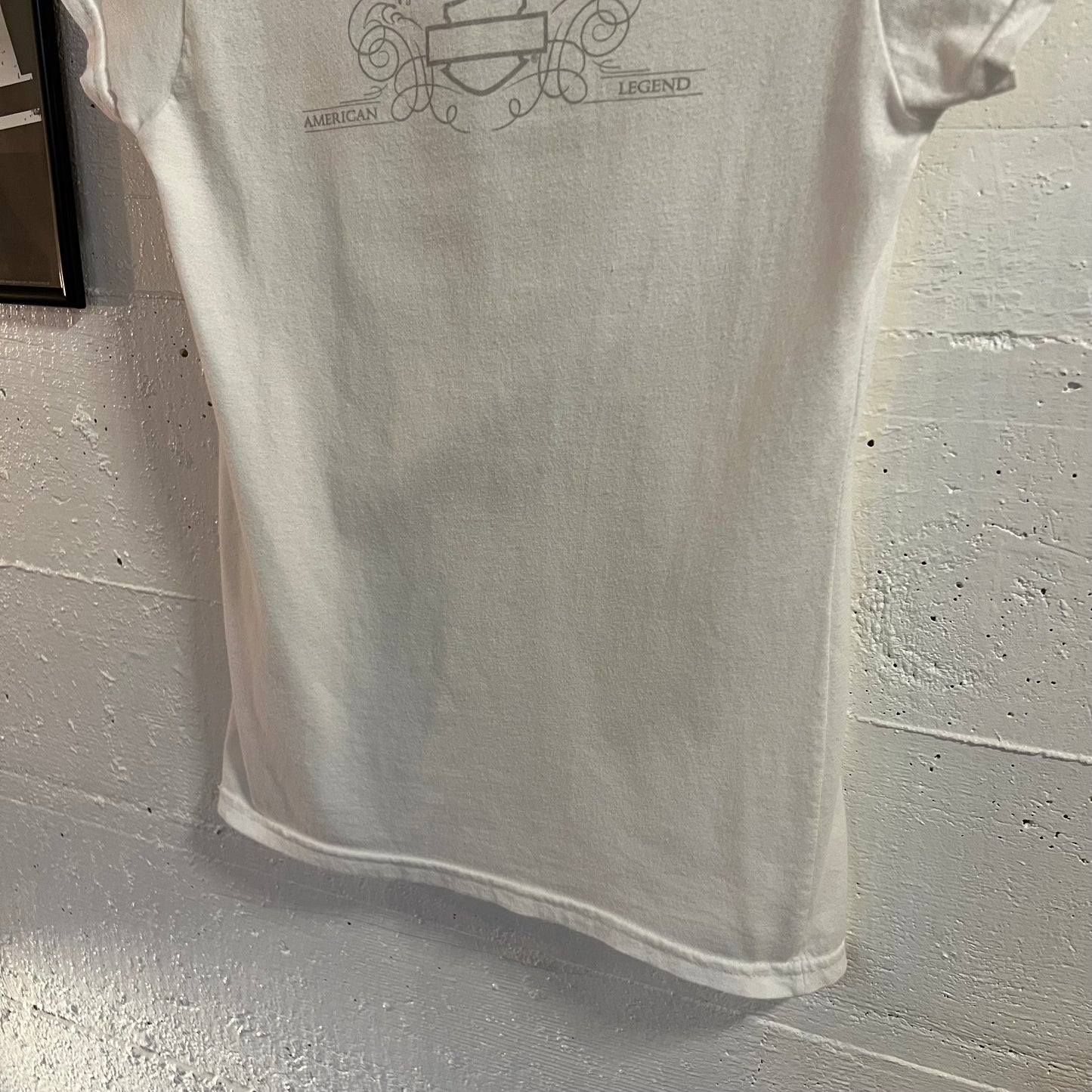 Vintage 2000’s Harley Davidson ‘Grand Turk’ Baby Tee - Size Small - White/Multi