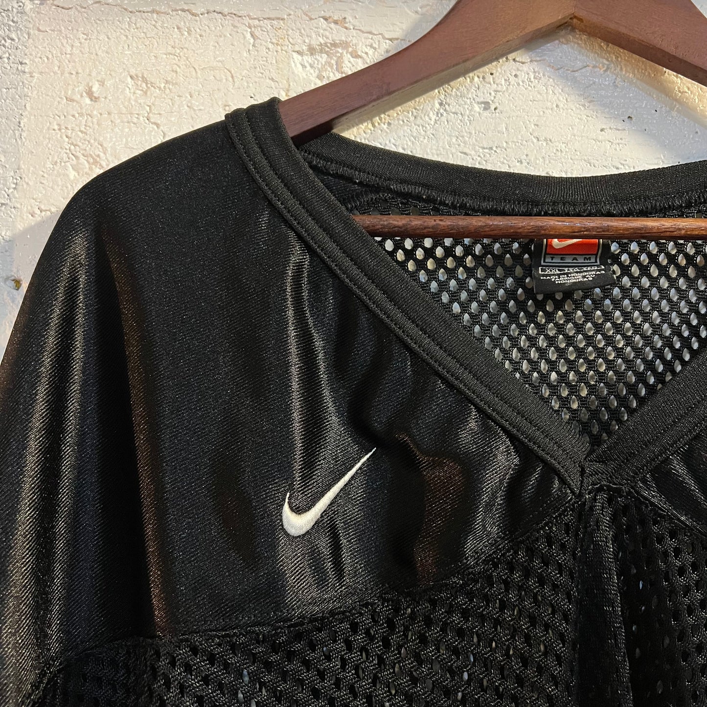Vintage Nike Team Mesh Football Style Jersey - Size 2XL - Black