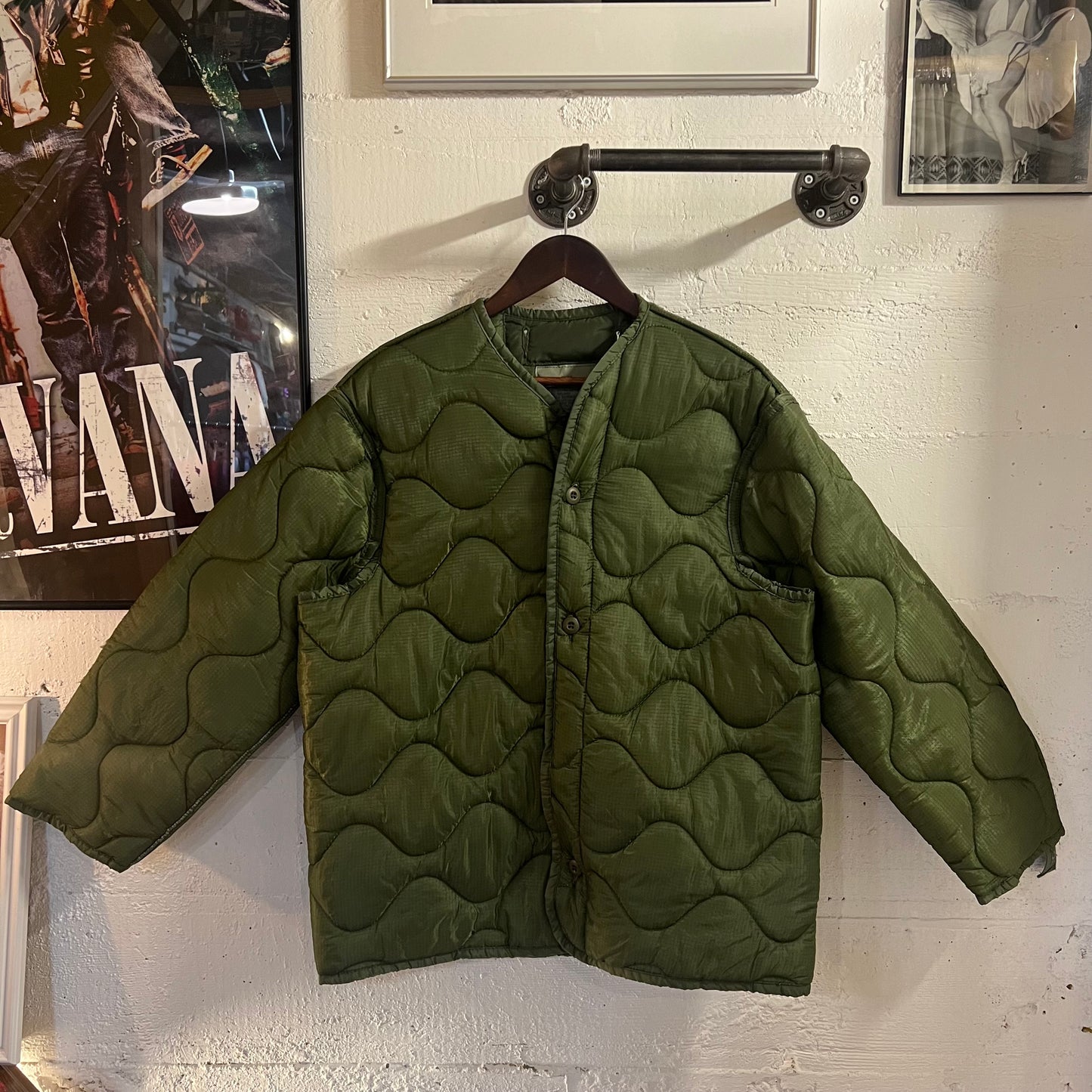 Vintage U.S. Military Issue M-65 Cold Weather Coat Liner - Medium - Made In USA - SP0100-02-D-CA06/0026