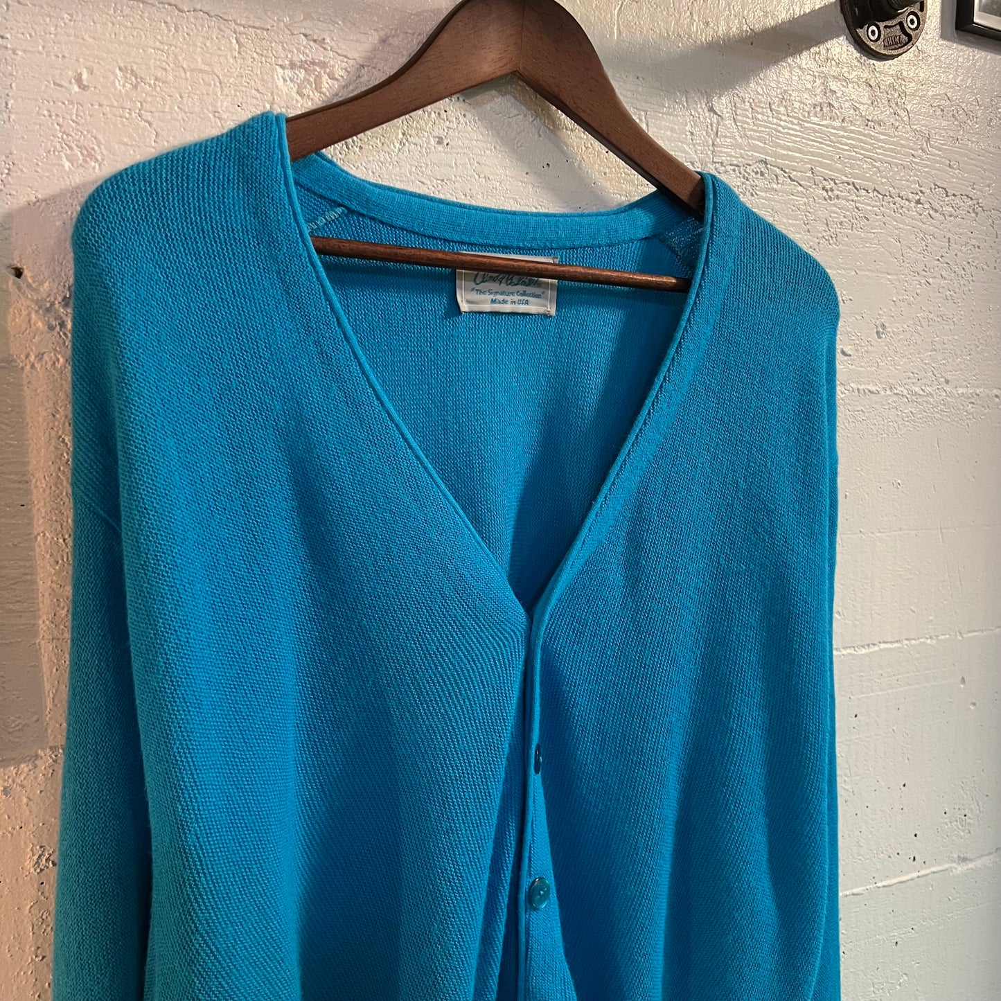 Vintage 60’s/70’s Arnold Palmer ‘Signature Collection’ Knit Cardigan Sweater - Size Medium - Made In USA - Bright Blue