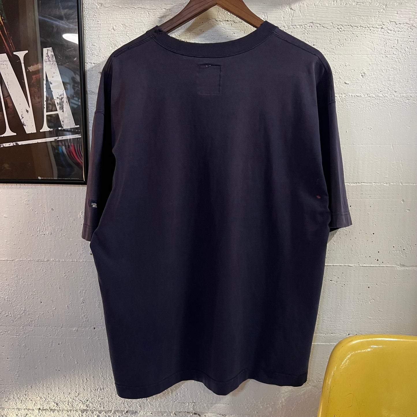 Vintage 90’s Distressed Russell Athletic Heavyweight T-Shirt - Size Large - Made In USA - Navy