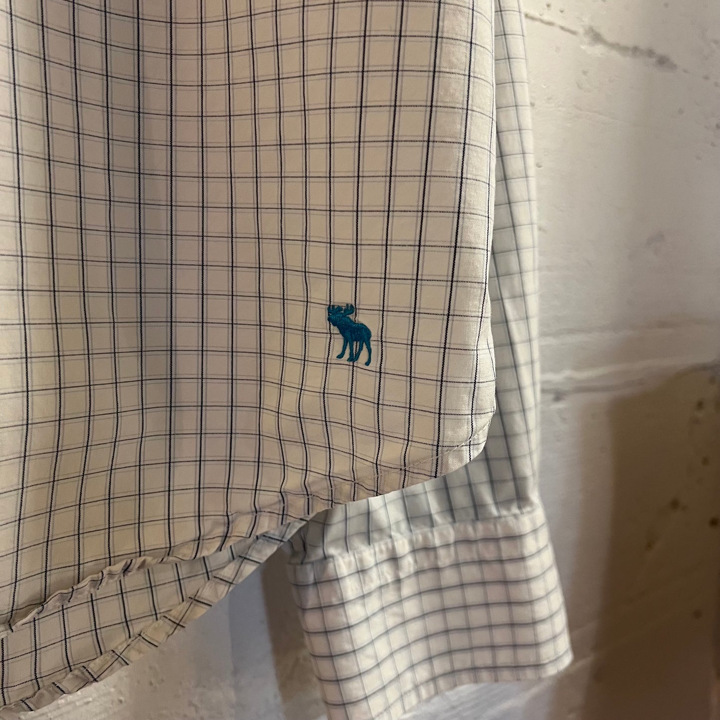Vintage 2000’s Abercrombie & Fitch Windowpane Plaid Muscle Button Down Long Sleeve Shirt - Size Large - White/Blue