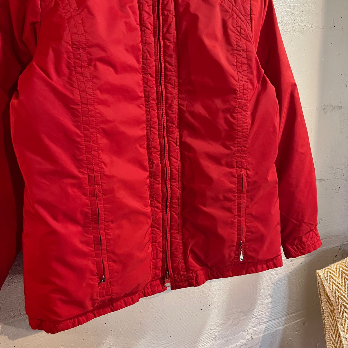 Vintage 1970's Eddie Bauer Blizzard Proof Goose Down Womens Ski Jacket - Size S/M - Made In USA - Red