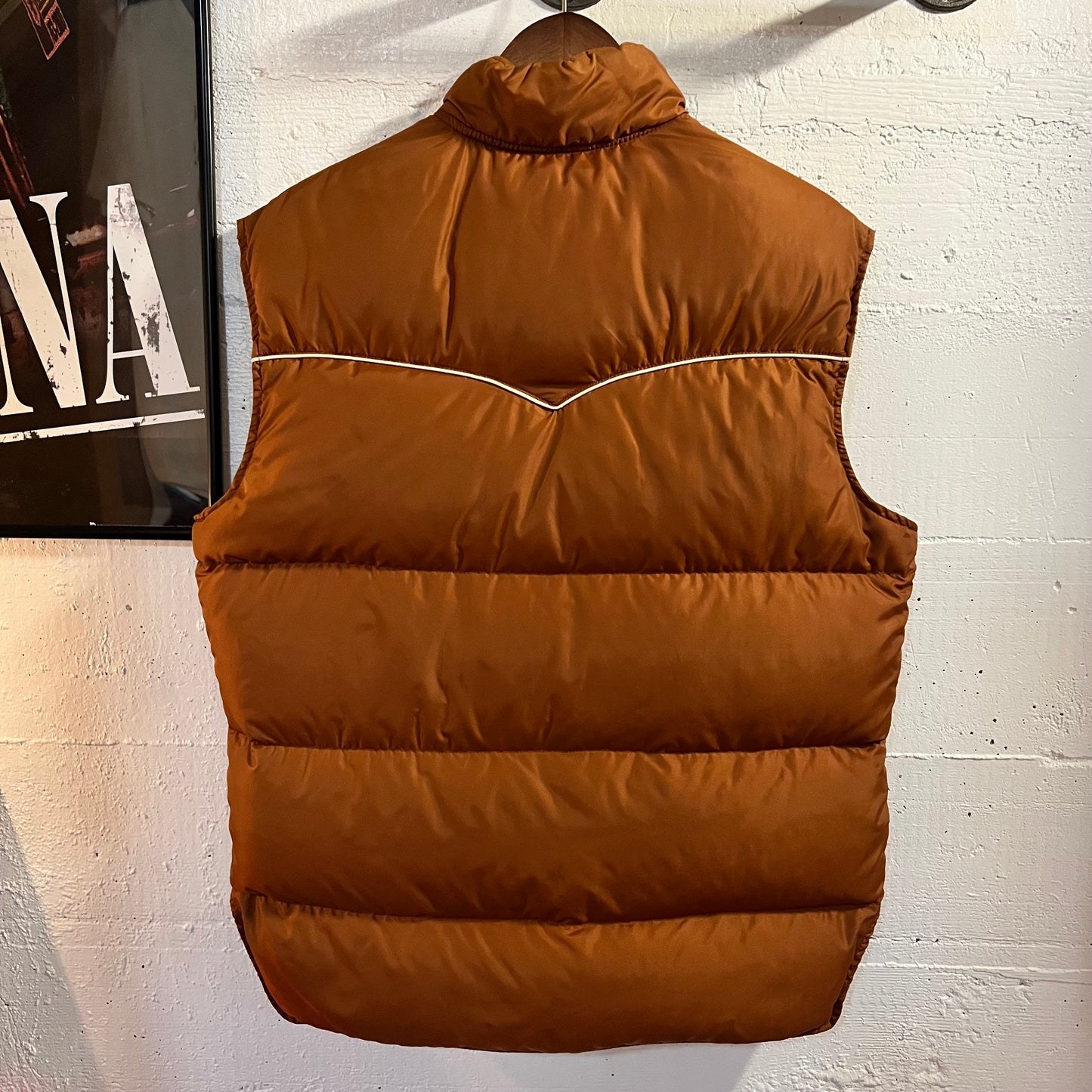 Vintage 1970's Comfy Goose Down Insulated Western Yoke Puffer Vest - Size Large - Made In USA - Copper Brown