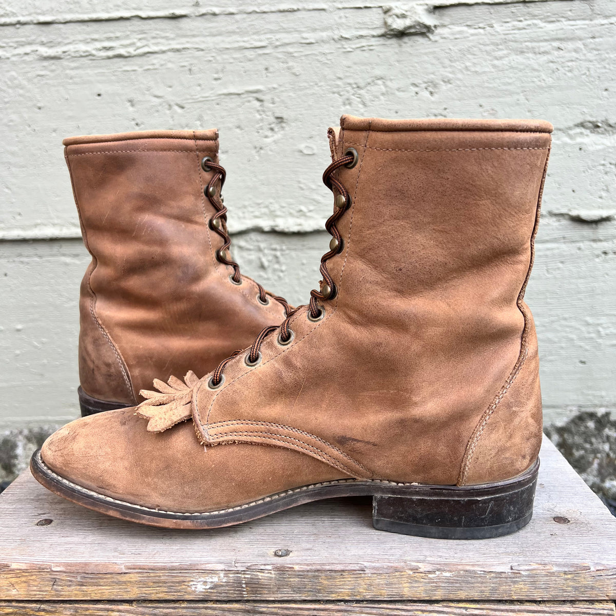 Vintage Laredo Women's Leather Lace Up Kiltie Boots - Size 10M (Medium Width) - Made In USA - Leather