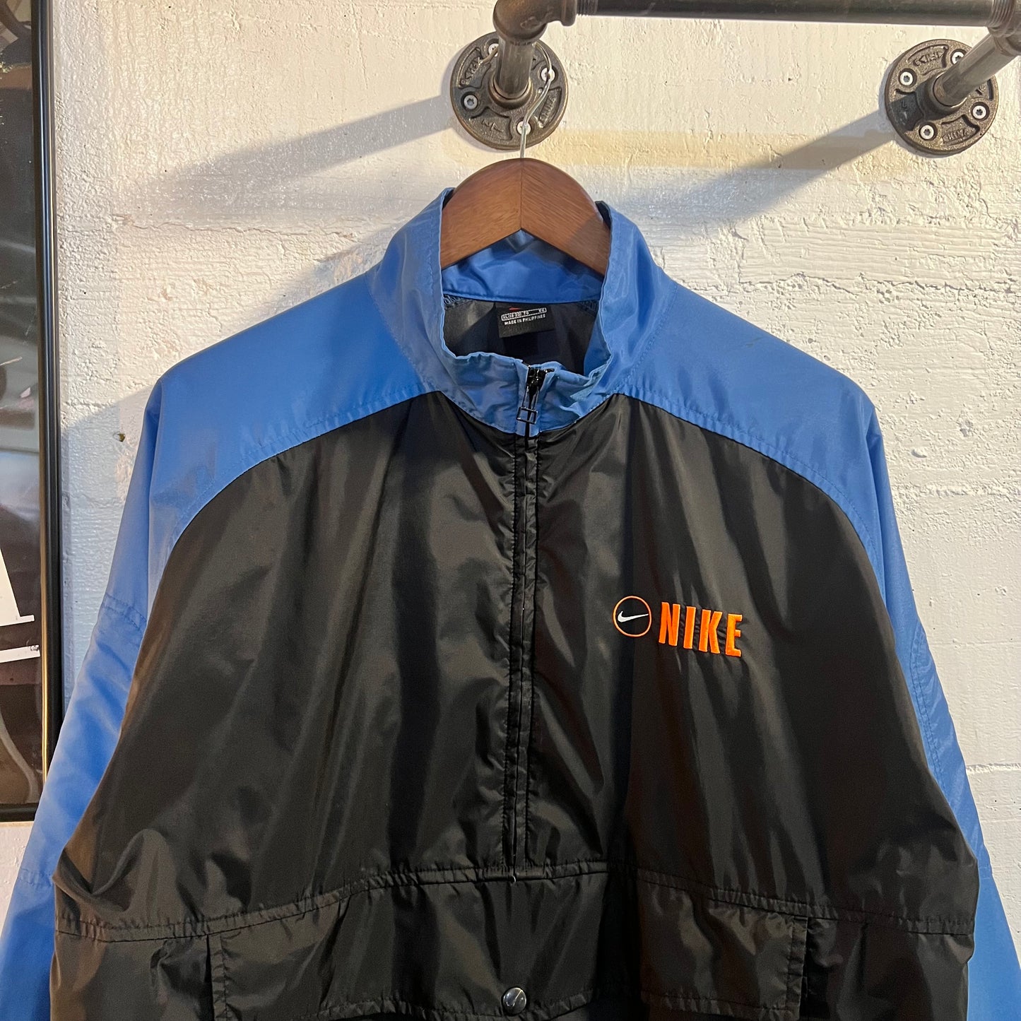 Vintage Embroidered Nike 1/4 Zip Windbreaker Jacket - Size Youth XL - Black/Blue/Orange