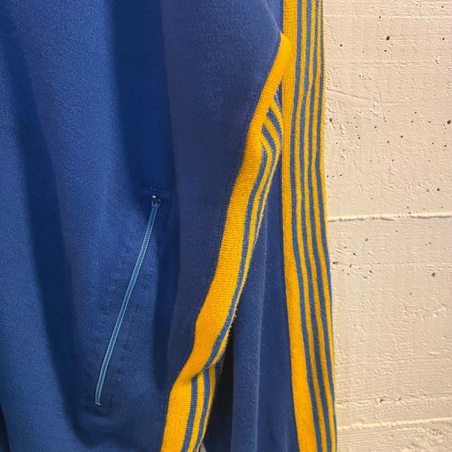 Vintage 70’s/80’s White Stag Speedo Striped Knitted Track Zip Up Jacket - Size Large - Blue/Yellow