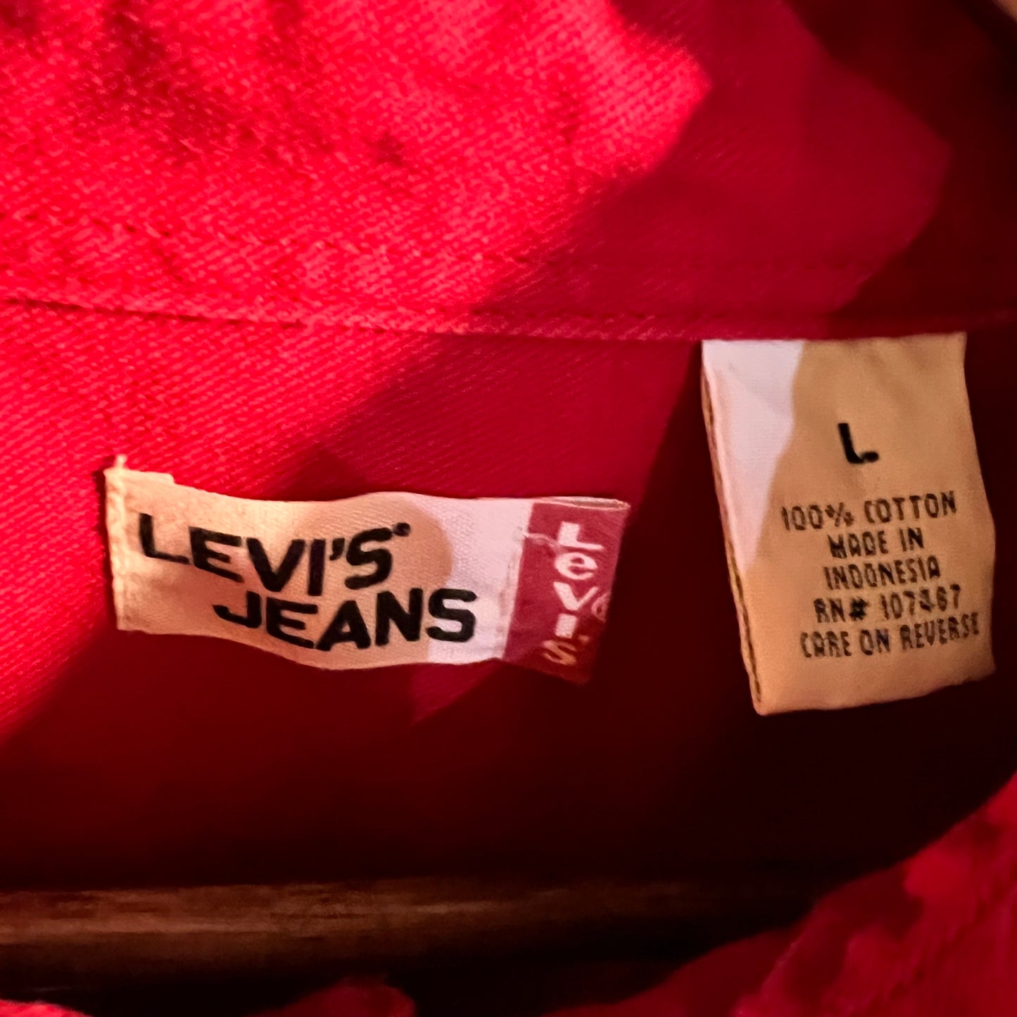 Vintage Levi's Jeans Long Sleeve Button Up Heavy Weight Cotton Shirt - Size Large - Red