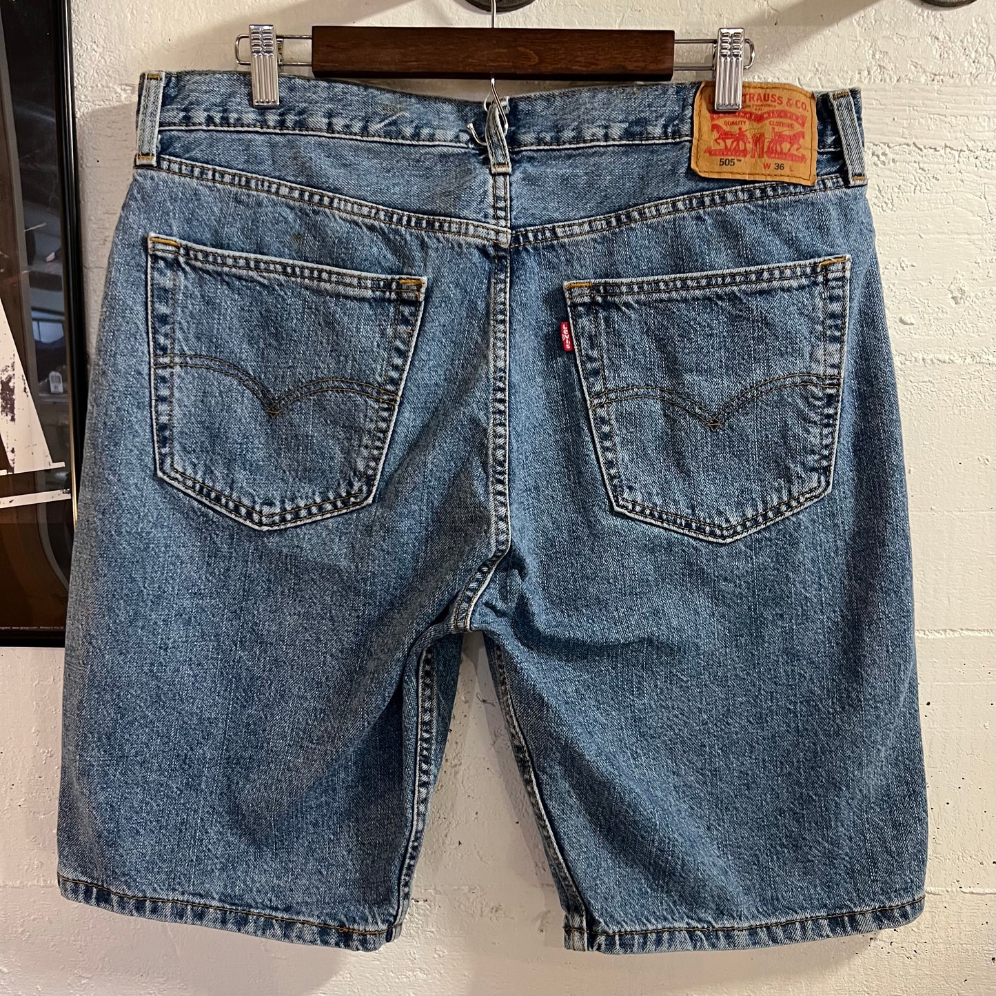 2000's Levi's 505 Medium Wash Denim Shorts - Size 36" - Medium Wash Indigo - 100% Cotton