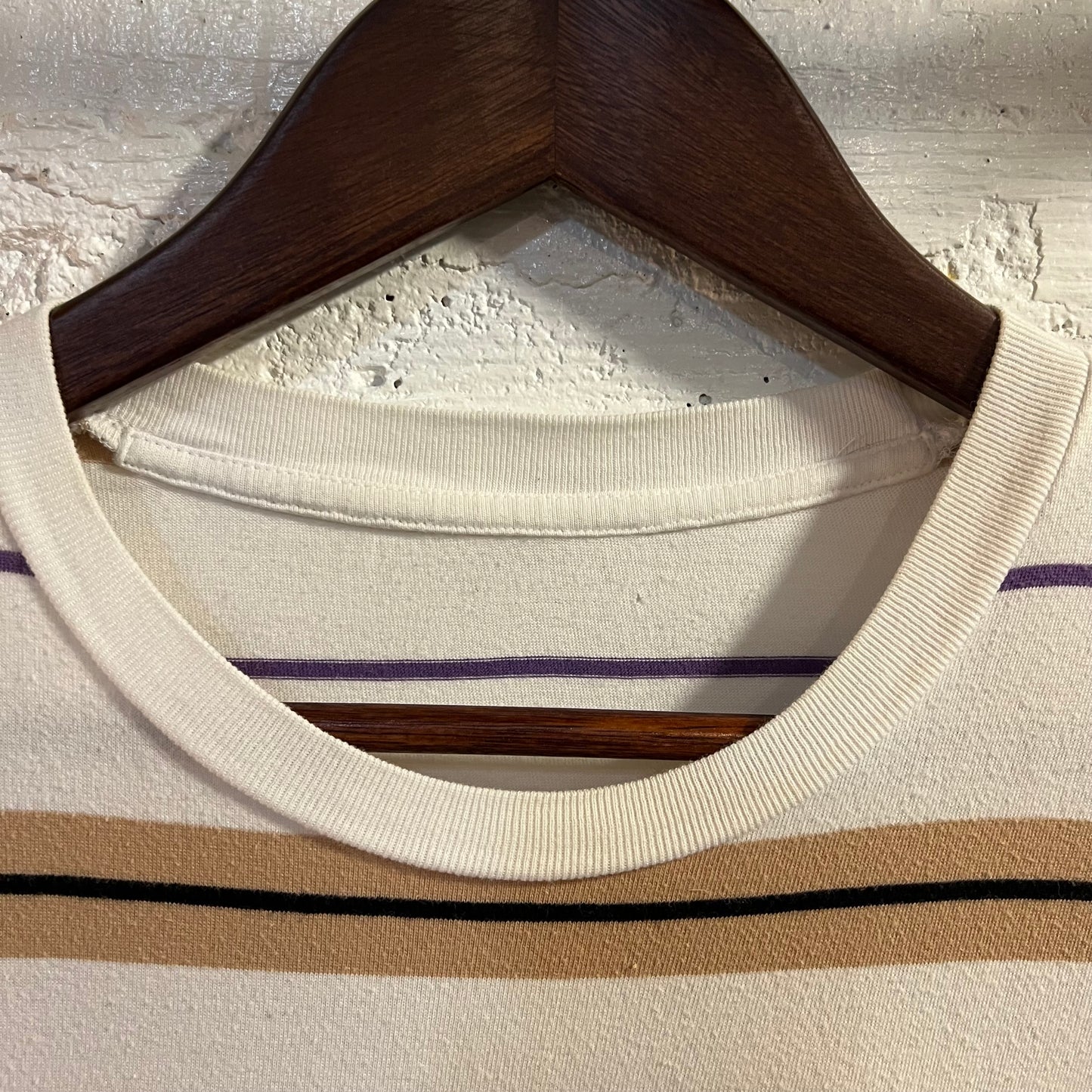*Pre-Owned* Stüssy Embroidered Logo Striped Pocket T-Shirt - Size Medium - White/Beige/Violet