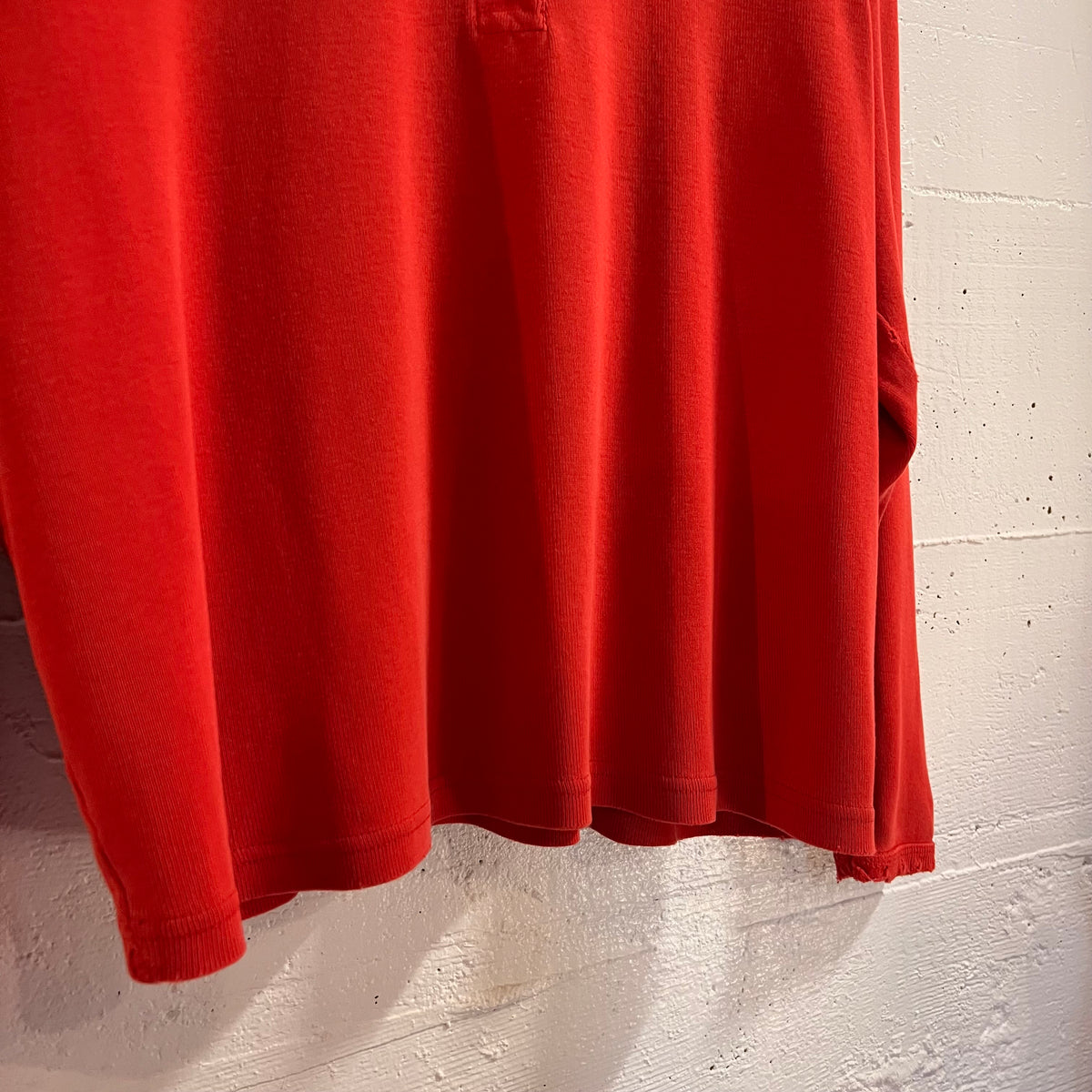Vintage 80’s Distressed GAP Clothing Co. Ribbed Knit Thermal Long Sleeve Henley Shirt - Size Medium - Red