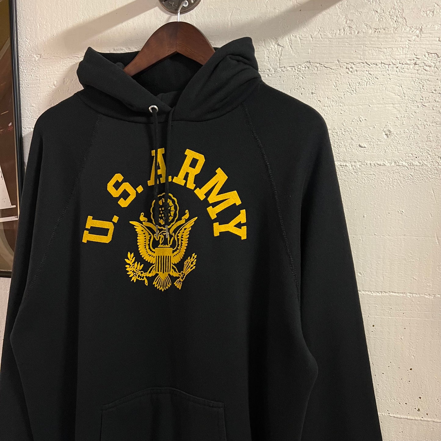 Vintage 80’s U.S. Army Military Raglan Sleeve Hoodie Sweatshirt - Size XL - Made In USA - Black/Yellow
