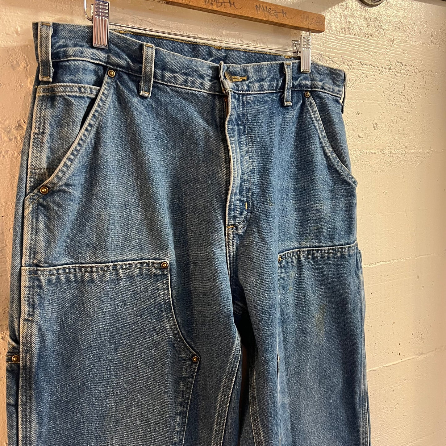 2000's Distressed Carhartt Loose Original Fit Double Knee Denim Carpenter Jeans - Size 33" x 30" - Mid Wash Indigo