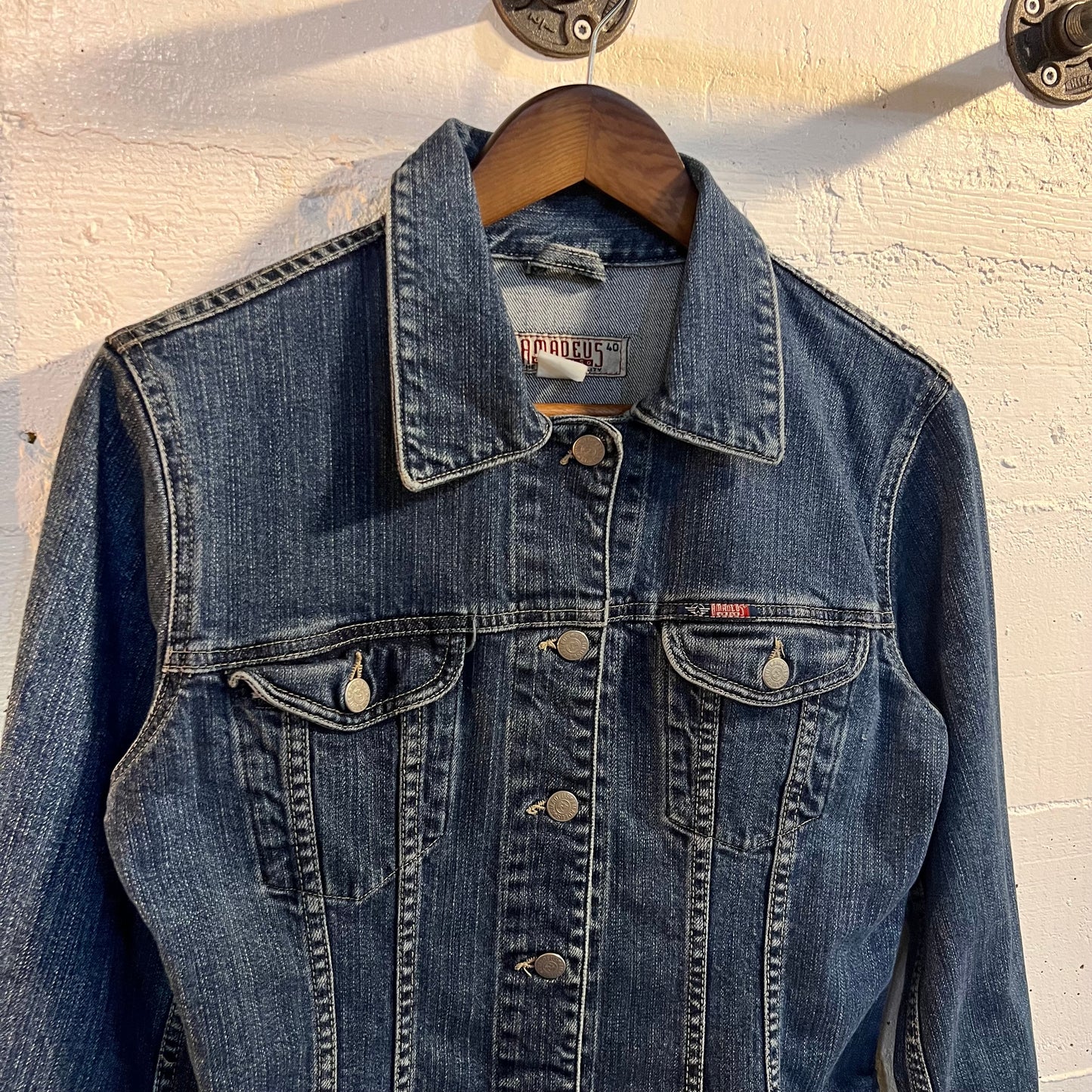 Vintage Amadeus Jeans Women’s Buttoned Denim Jacket - Size Large (40) - Dark Wash