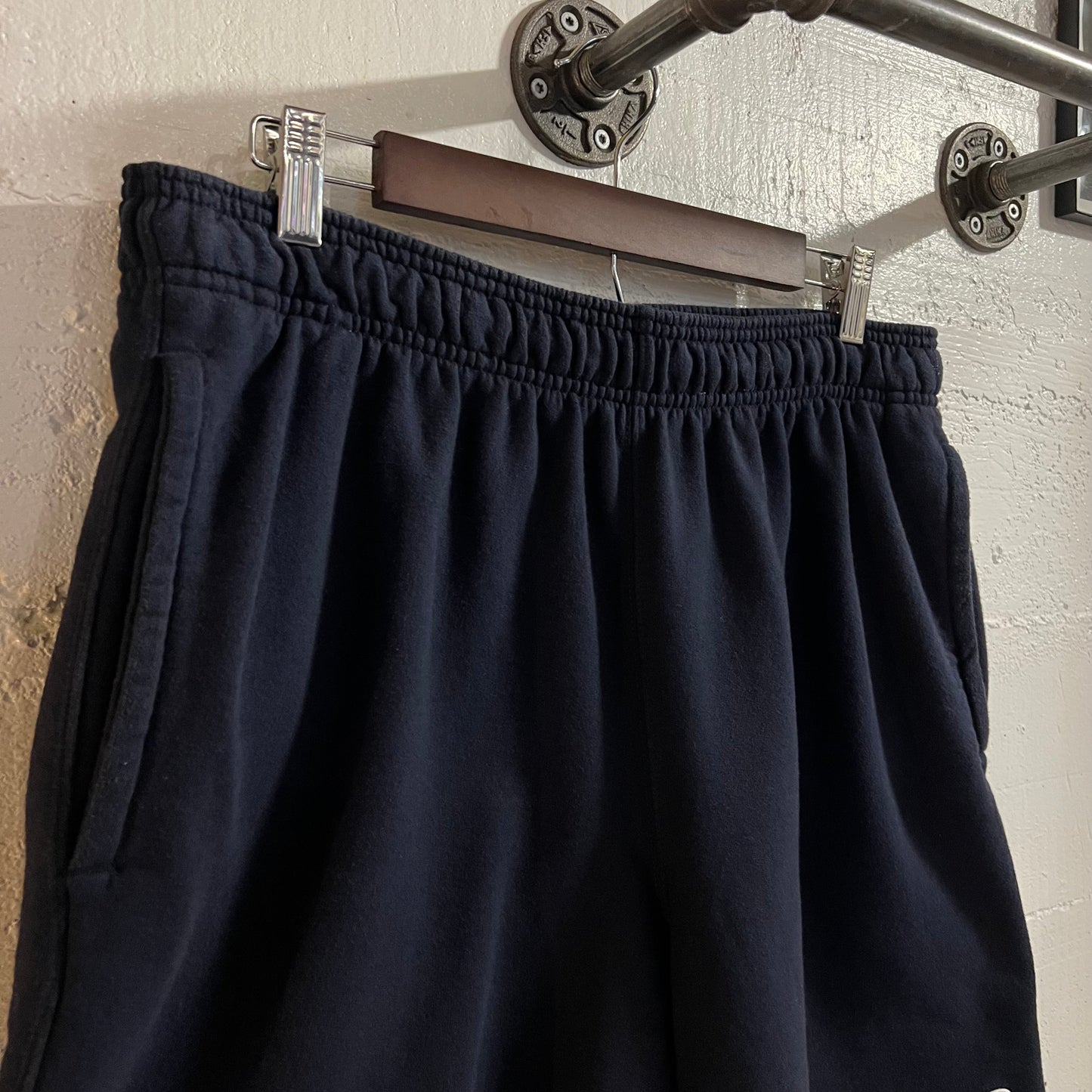 2000’s Champion Athletic Sweat Shorts - Size XL - Navy