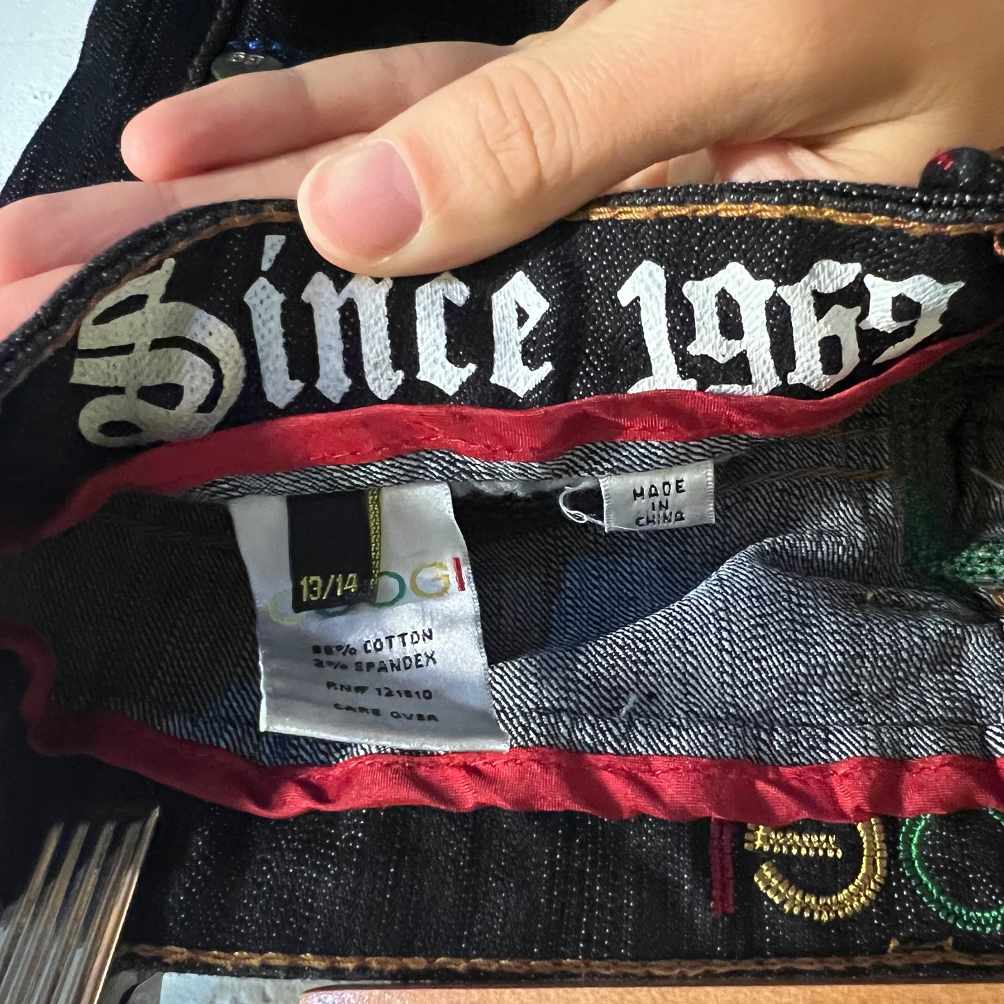 Vintage Y2K Coogi Embroidered Dark Wash Slim Fit Denim Jeans - Size 32"x 35" - Dark Raw Indigo/Multi