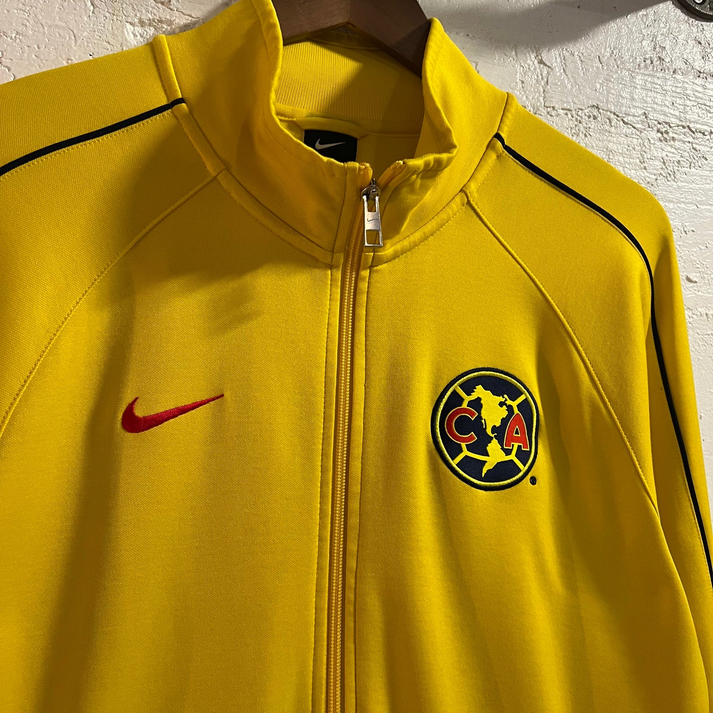 Vintage 2000's Nike Club América 'Las Águilas' Track Jacket - Size Medium - Yellow/Red