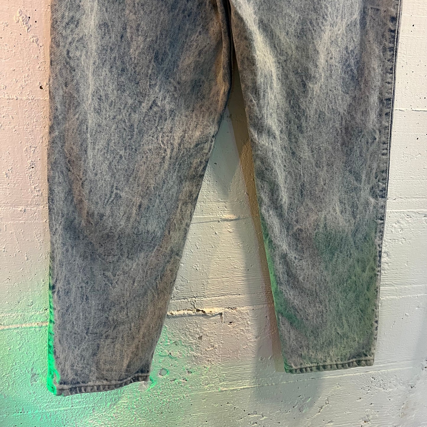Vintage 90's Levi's Special Reserve 550 Acid Wash Denim Jean - Size 32" x 29" - Made In USA