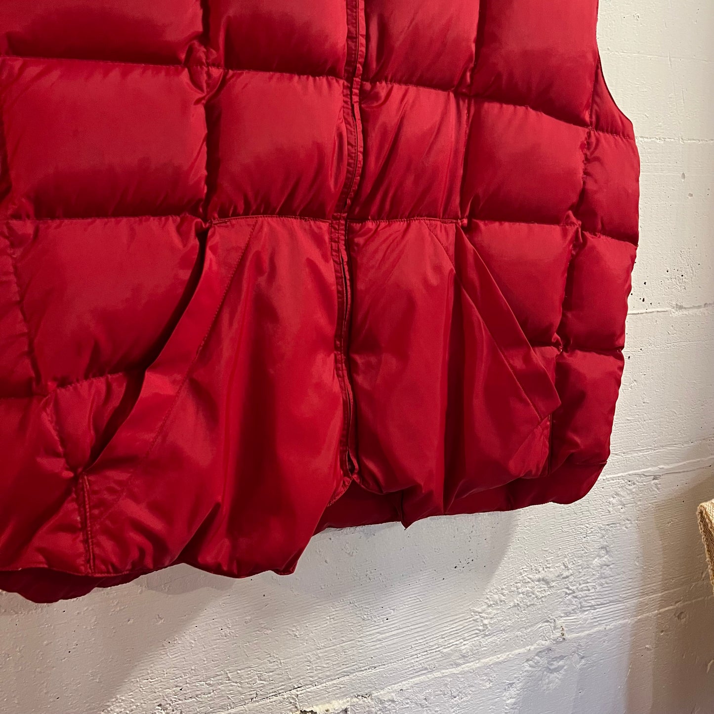 Vintage 70’s/80’s Fieldmaster Quilted Down Puffer Vest - Size Large - Red