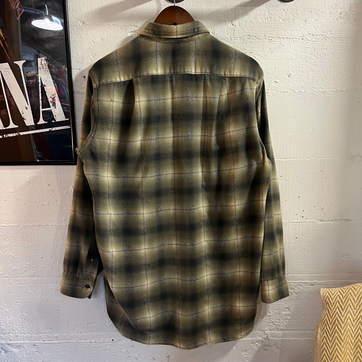 True Vintage 1950's Pendleton Wool Shadow Plaid Field Shirt - Size 16 (M/L) - Made In USA - Yellow/Gray - 100% Virgin Wool