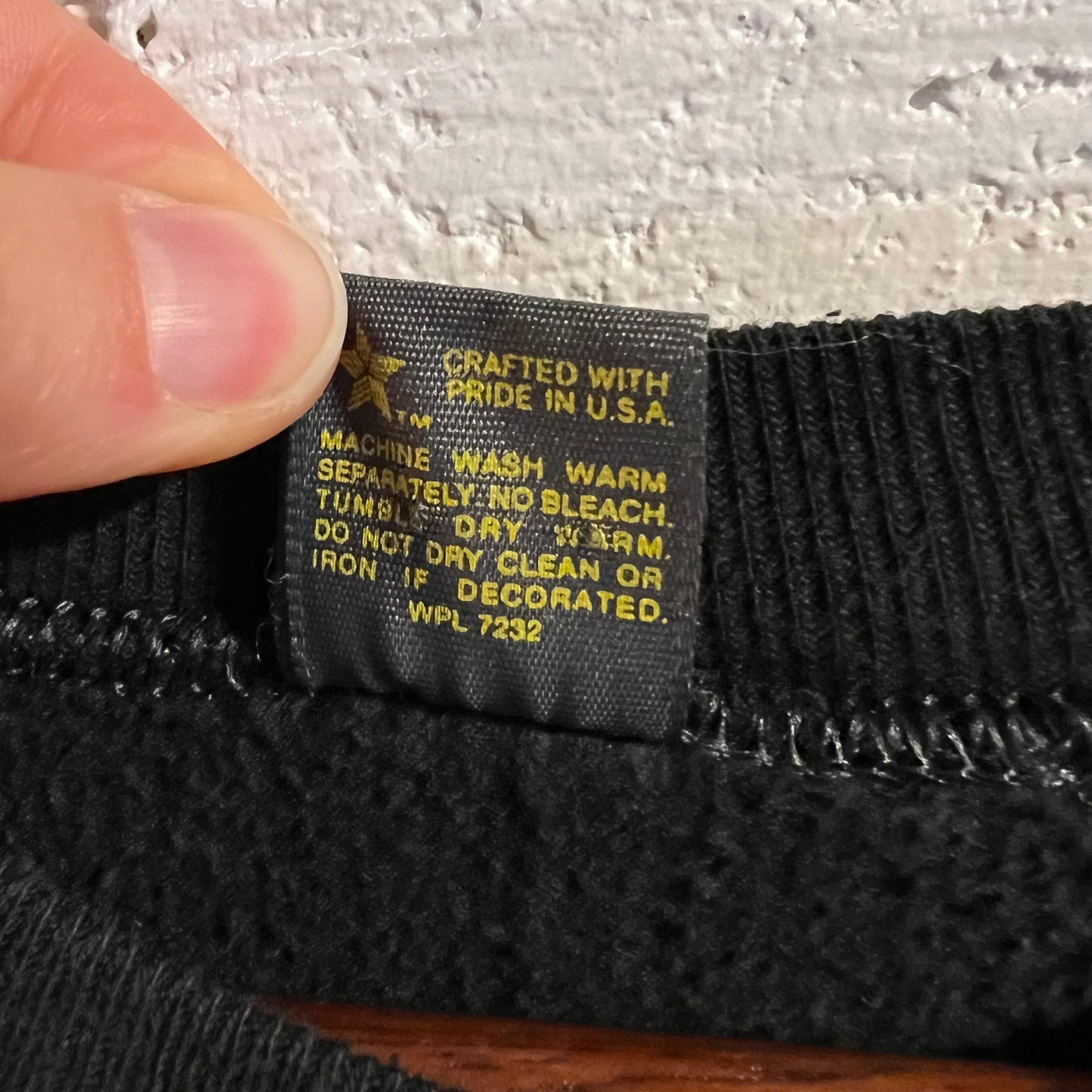 Vintage Early 1980's Illinois National Guard Officer Candidate School (O.C.S.) Raglan Crewneck Sweatshirt - Size Large - Made In USA - Black/Gold