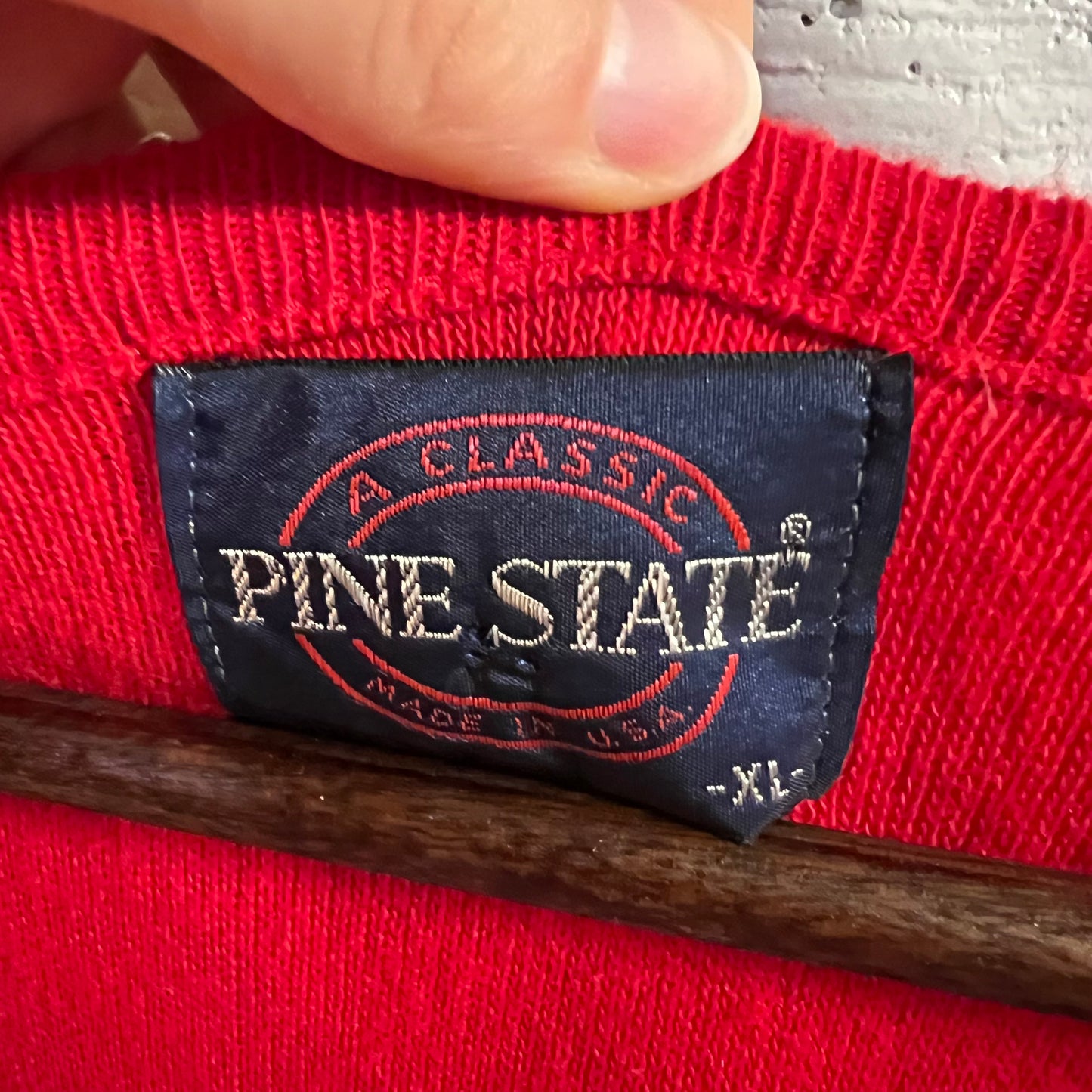 Vintage 90's Browning Embroidered Pine State V-Neck Sweater - Size XL - Made In USA - Red