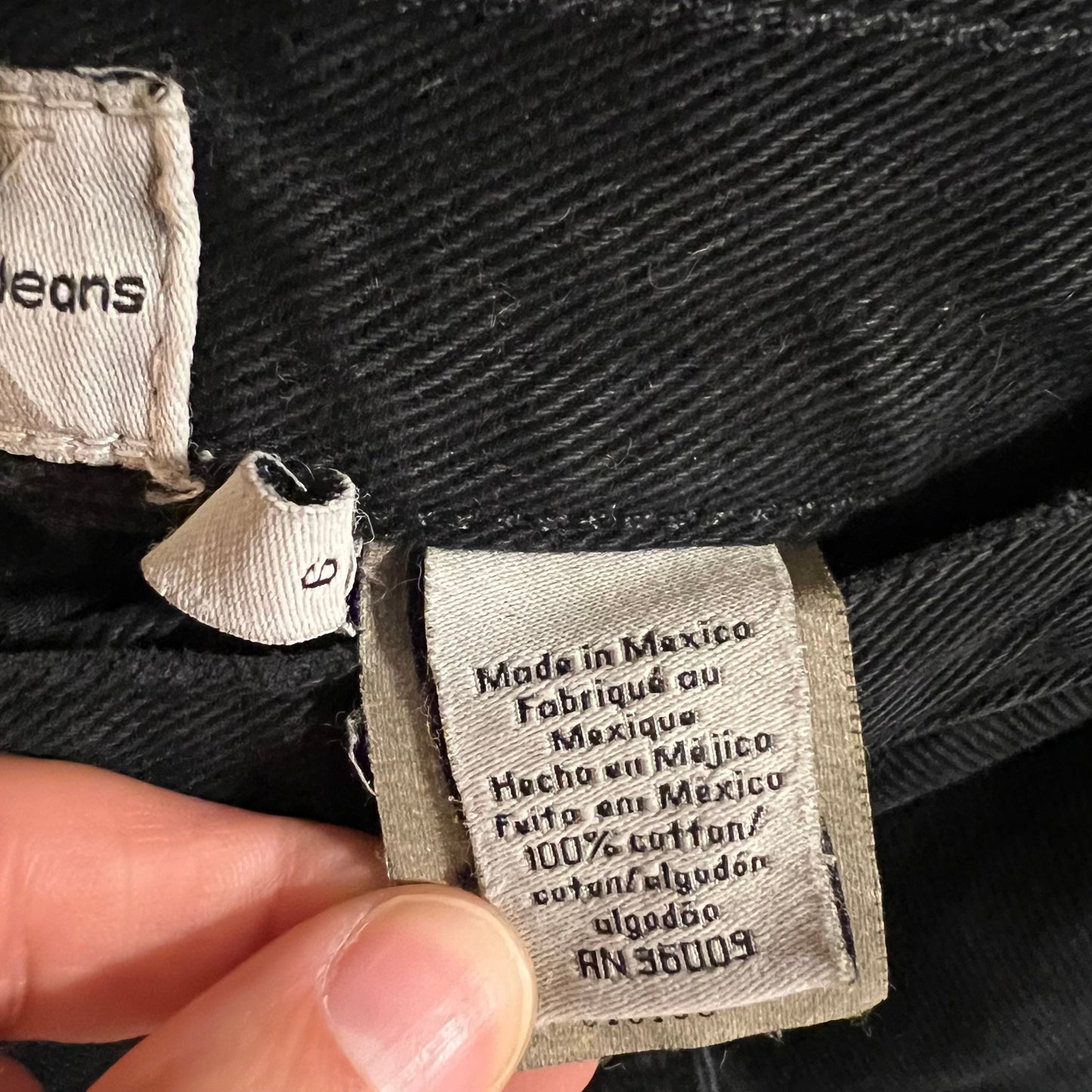 Vintage 90's Calvin Klein Jeans Zipper Fly Bootleg Jeans - Size 6 (29"x30") - Black/Black - 100% Cotton