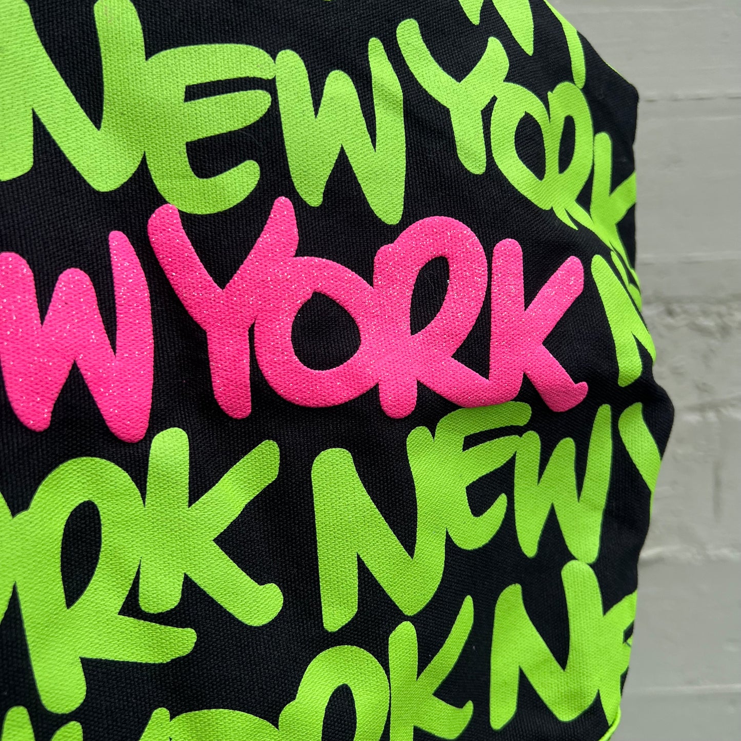 New Old Stock Robin Ruth All Over Print New York Canvas Hobo Bag - O/S - Green/Pink